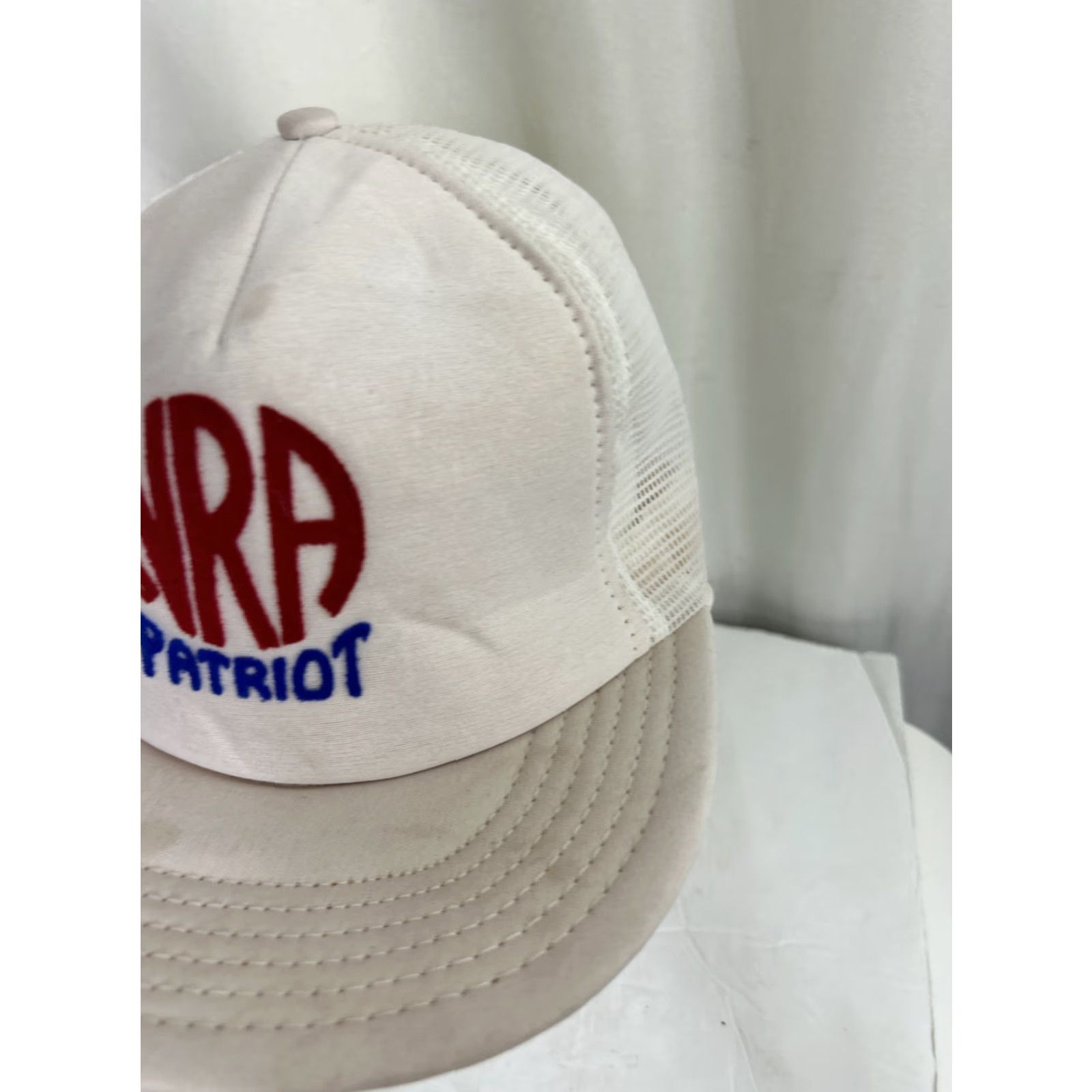 Vintage VINTAGE NRA Patriot Snapback Trucker Hat Cap Mens Adjustable White Stained USA Snap-Back Hats Men Storefront Size ONE SIZE - 2 Thumbnail