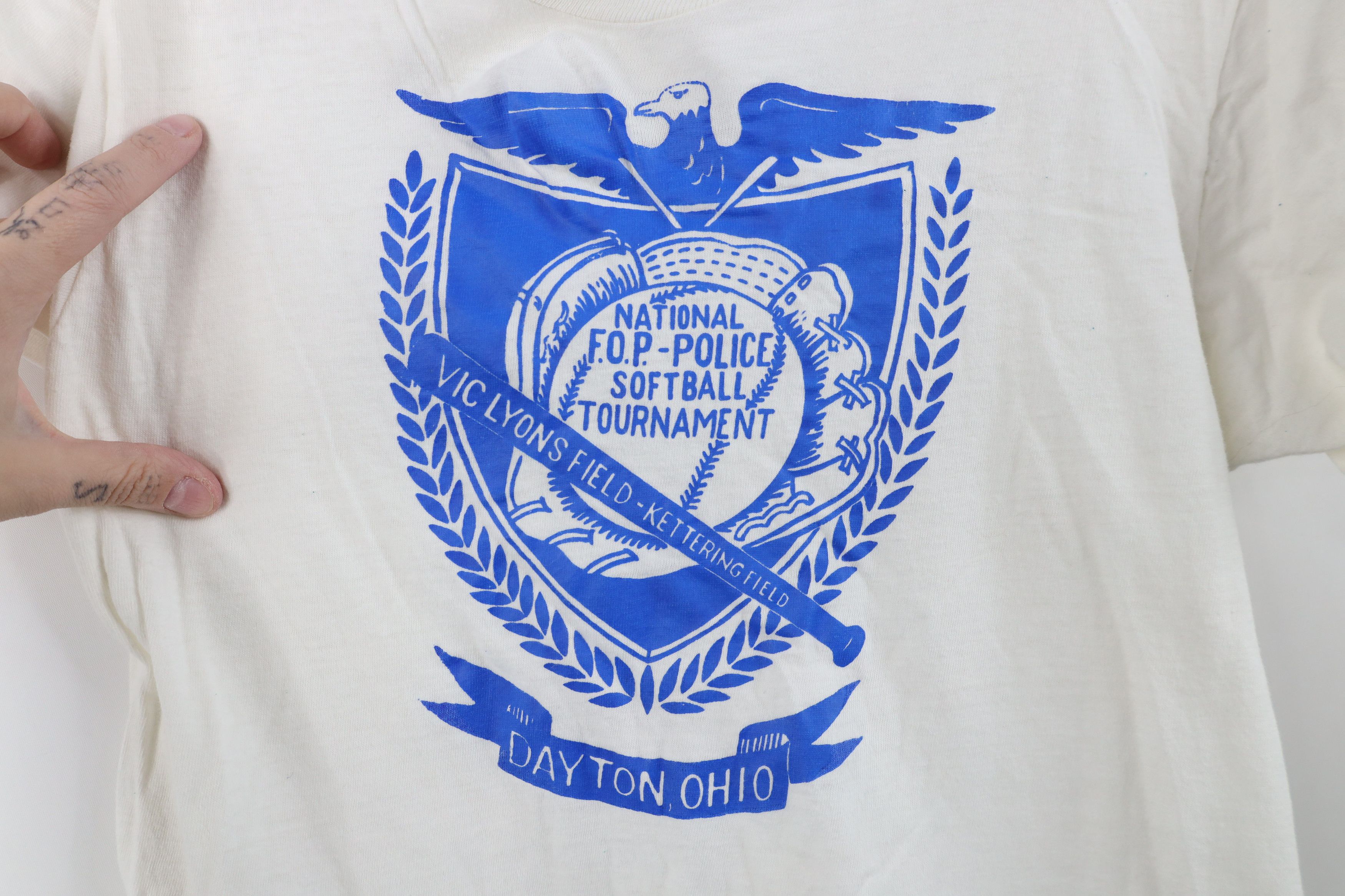 Vintage Vintage 80s National FOP Police Softball Tournament T-Shirt Size M / US 6-8 / IT 42-44 - 4 Thumbnail