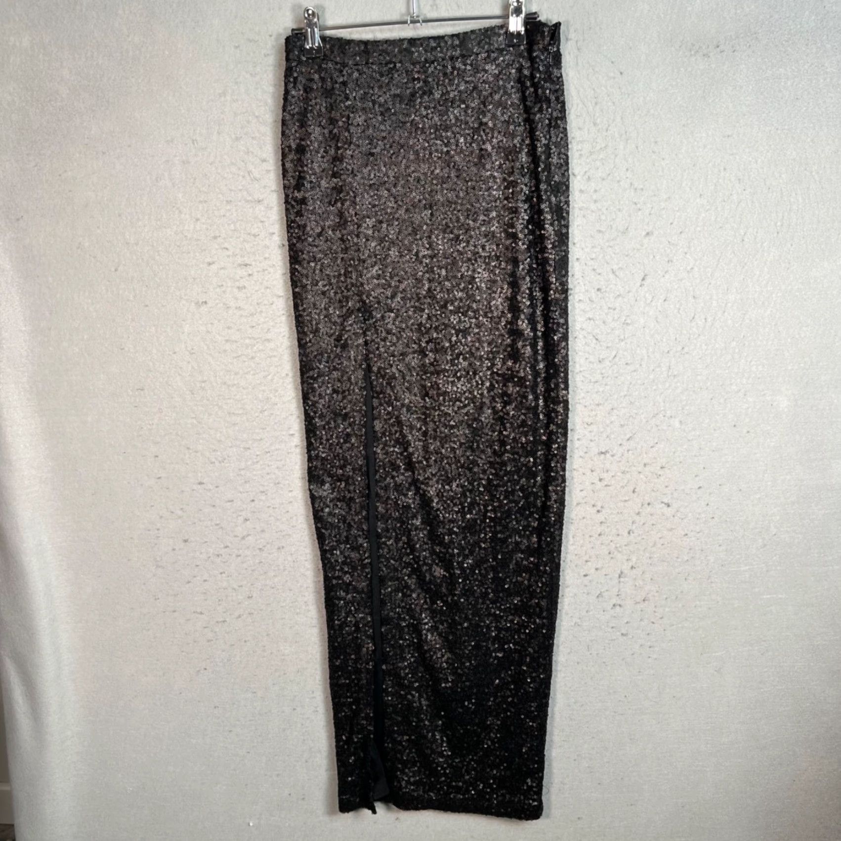 Asos ASOS Sequin Maxi Skirt Black Formal Wear 4 Women Slit Polyester Midi Skirt Womens Size 4 Vintage: No Size 27" / US 4 / IT 40 - 2 Thumbnail