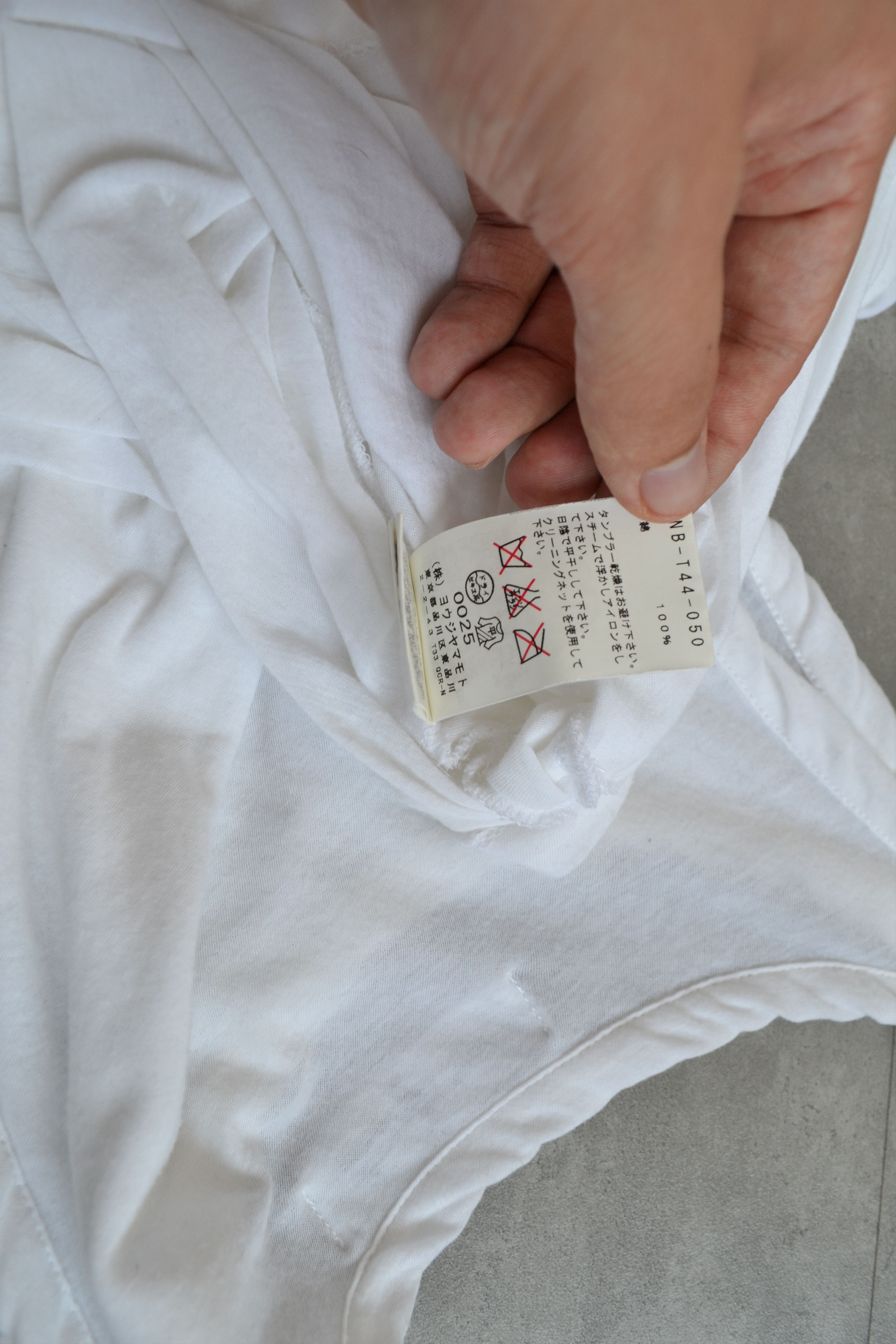 Yohji Yamamoto Yohji Yamamoto Sleeveless Asymmetrical Tank Top Vintage Size US S / EU 44-46 / 1 - 7 Thumbnail
