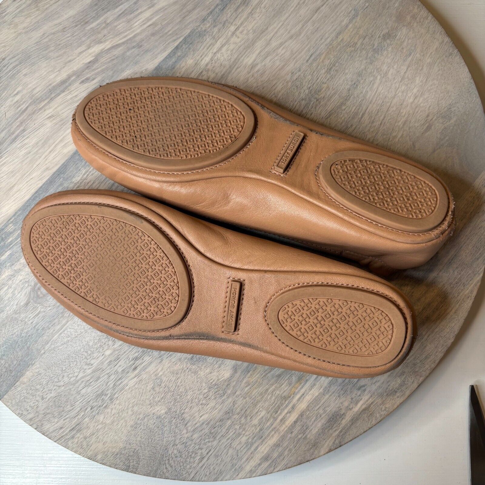 Tory Burch Tory Burch Women's Minnie Travel Tan Leather US Size 7.5 Size US 7.5 / IT 37.5 - 8 Thumbnail