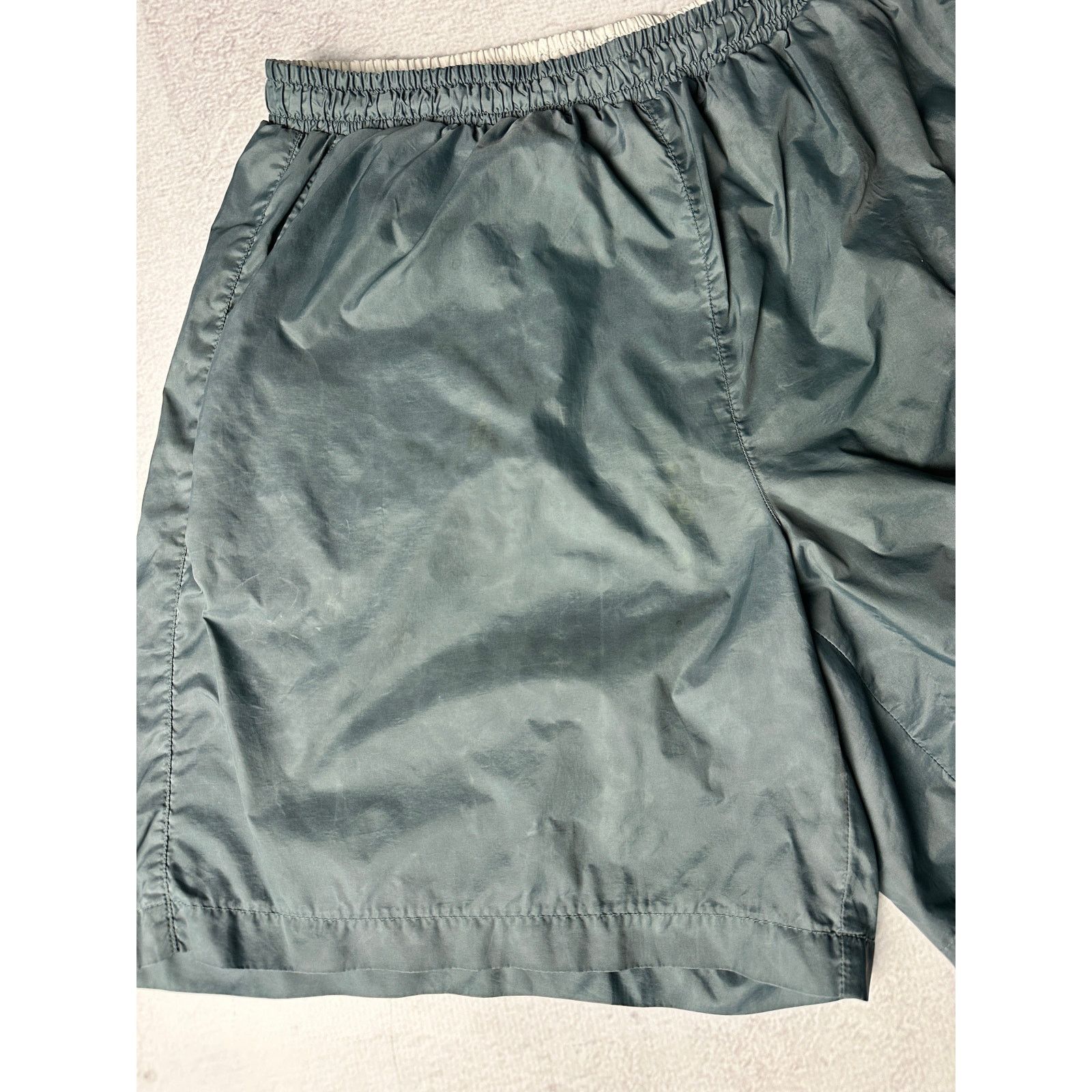 Nike Vintage Nike Athletic Shorts, Nike Wear - Men's 2XL Size US 32 / EU 48 - 3 Thumbnail