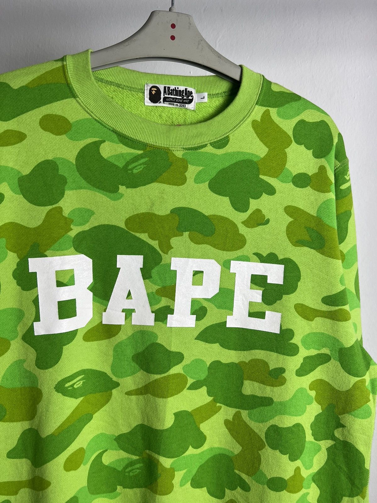 Bape SS15 Bape Camouflage Neon Green Crewneck Size US L / EU 52-54 / 3 - 2 Thumbnail