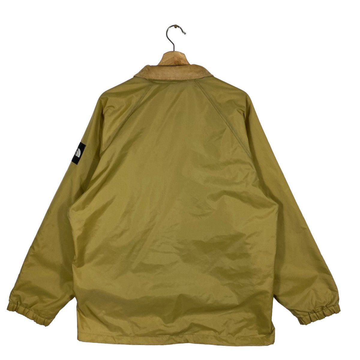 The North Face The North Face Snap Button Patch Logo Light Jacket Size US L / EU 52-54 / 3 - 12 Thumbnail