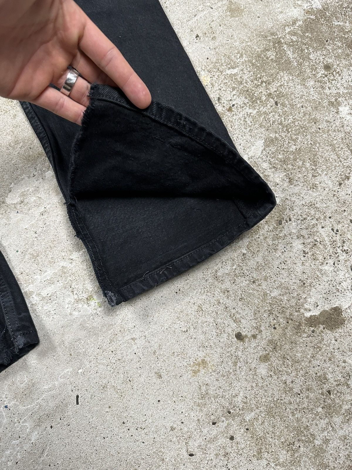 Levi's × Vintage Vintage 1997 Levi’s 501 Black Denim Pants Jeans Made in USA Size US 29 - 12 Thumbnail