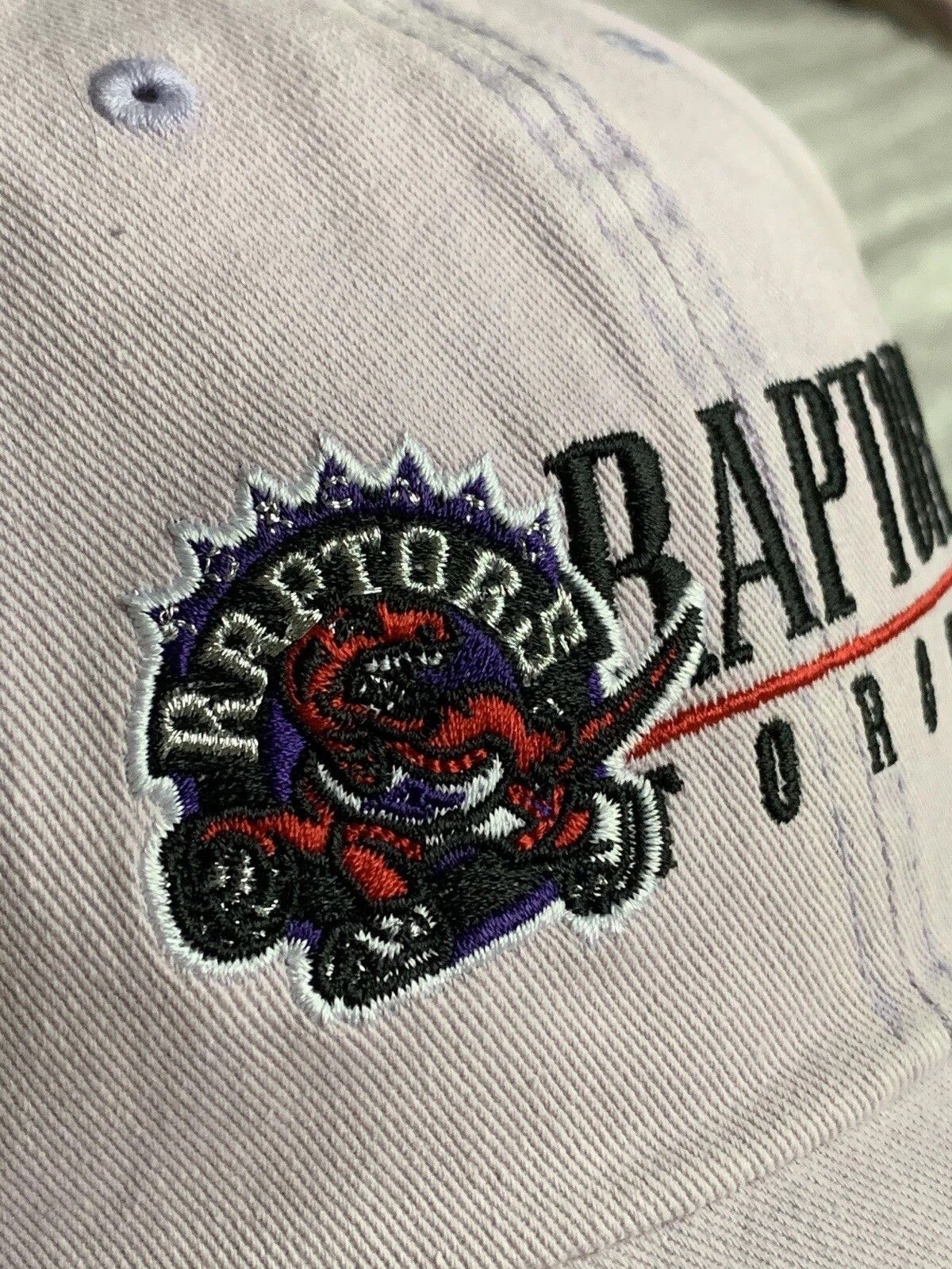 Mitchell & Ness Mitchell & Ness Toronto Raptors Vintage Championship Hat Size ONE SIZE - 2 Thumbnail