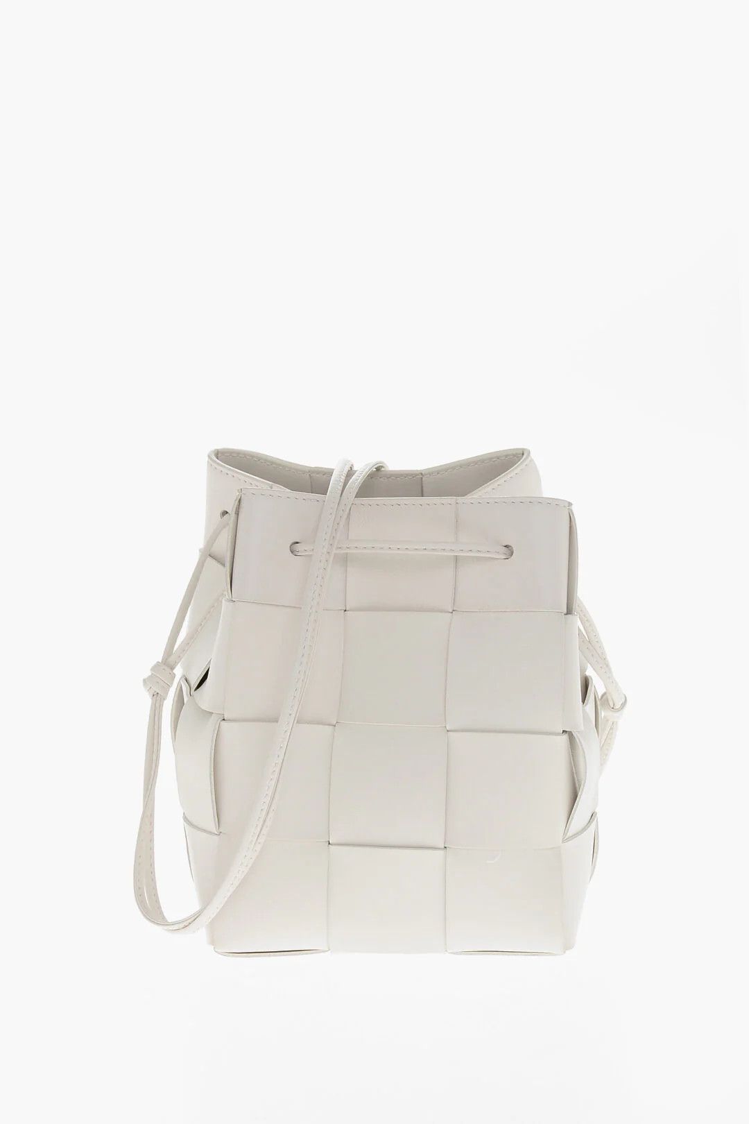Bottega Veneta og1mm0426 Size: OS / Woven Leather Bucket Bag in White Size ONE SIZE - 1 Thumbnail
