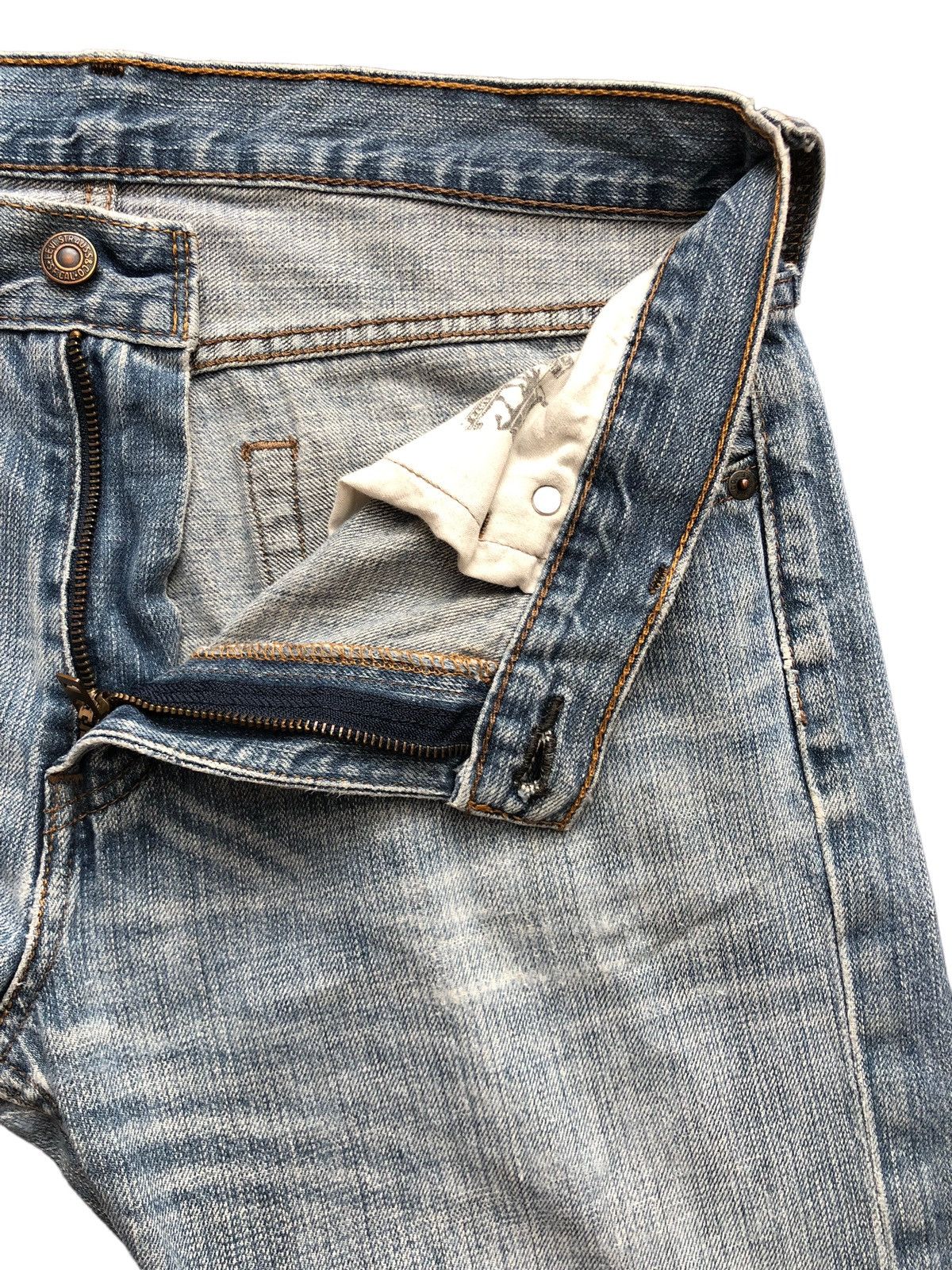 Levi's 💸LASTDROP💸 Levi's 527 Ripped Distressed Flared jeans Size US 33 - 10 Thumbnail