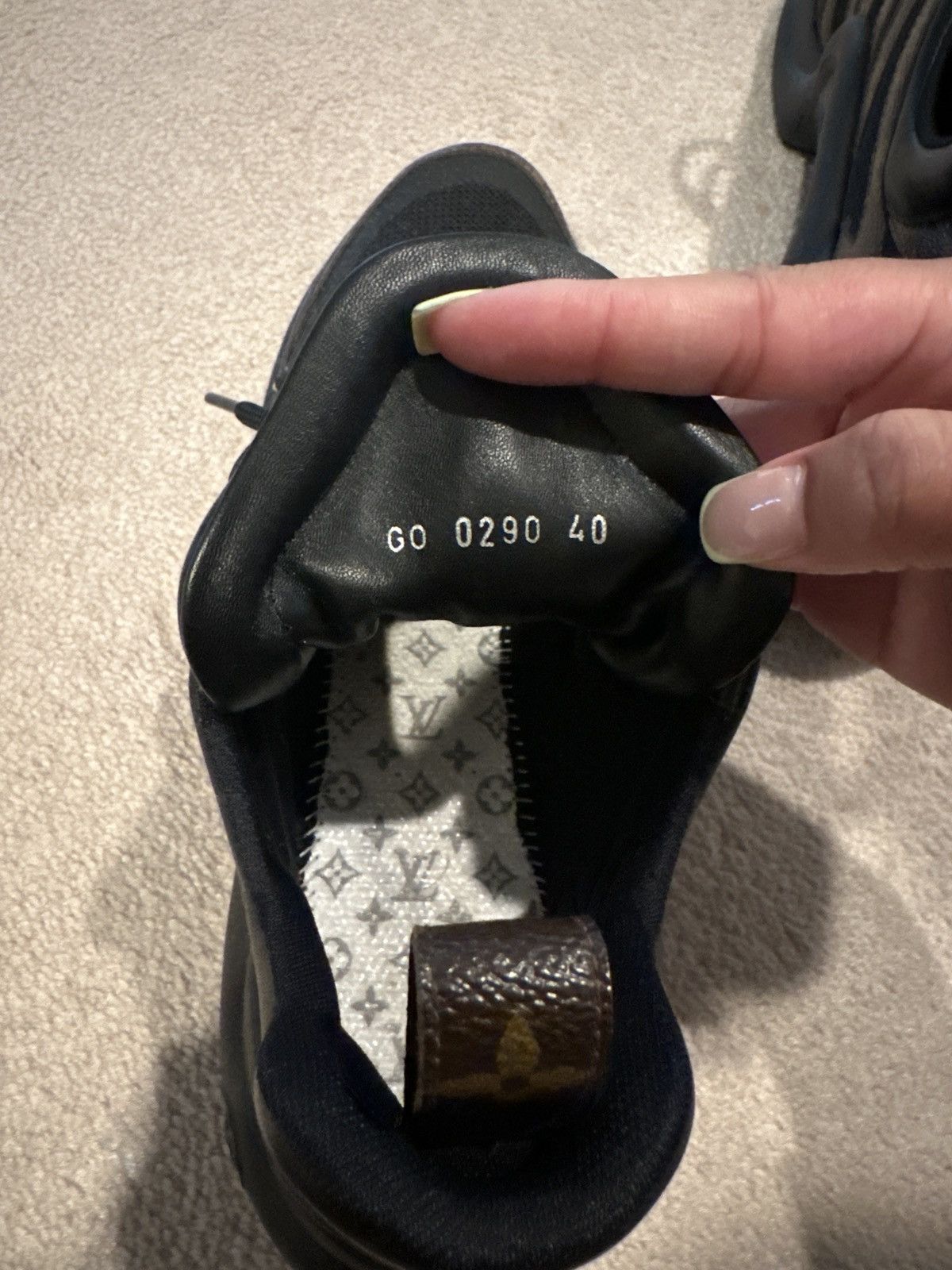 Louis Vuitton Louis Vuitton Archlight Sneaker Size US 11 / IT 41 - 3 Thumbnail