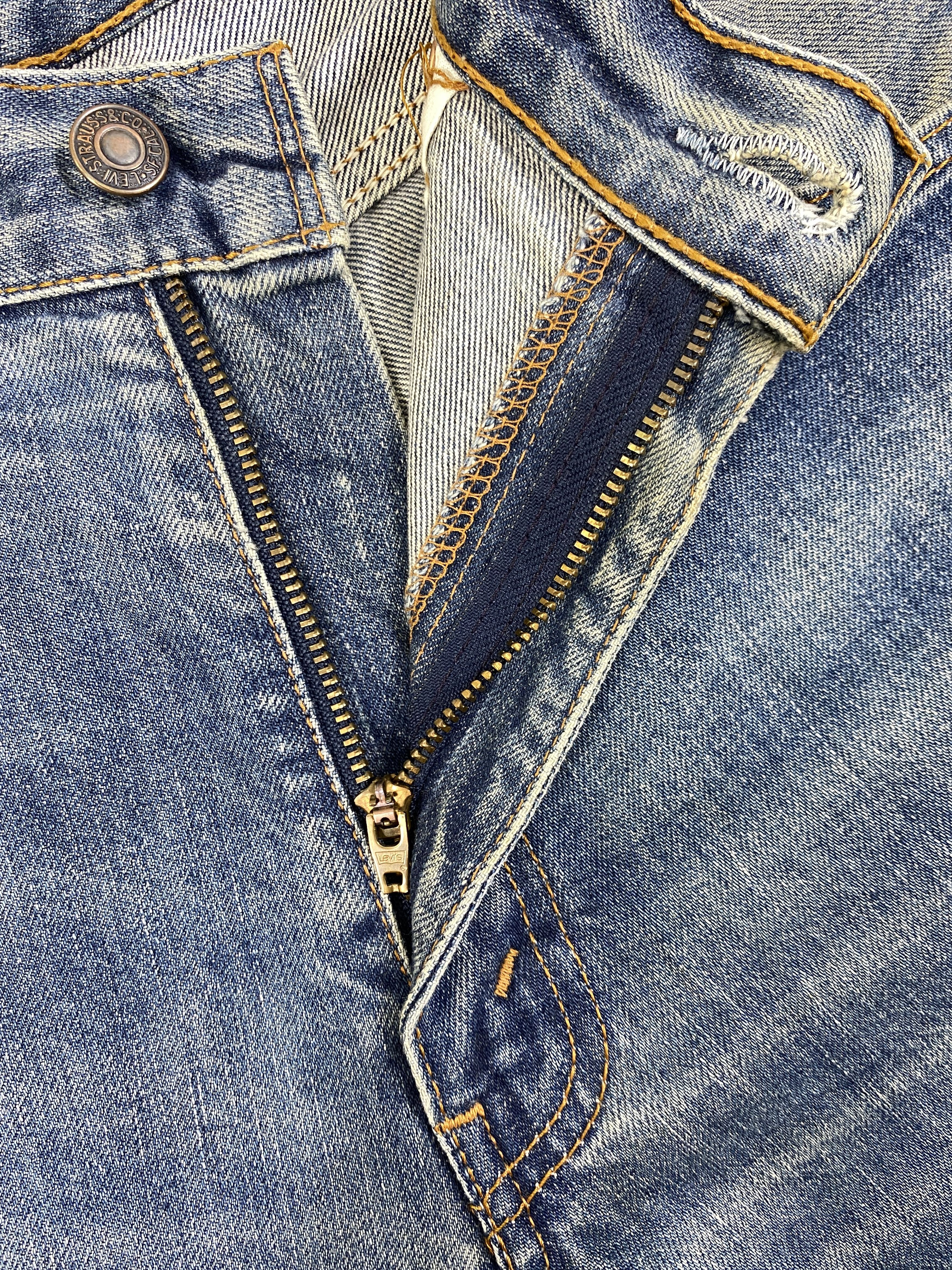Levi's Distressed Blue Vintage Levi's 511 35x27 Denim -SJ141 Size US 35 - 6 Thumbnail
