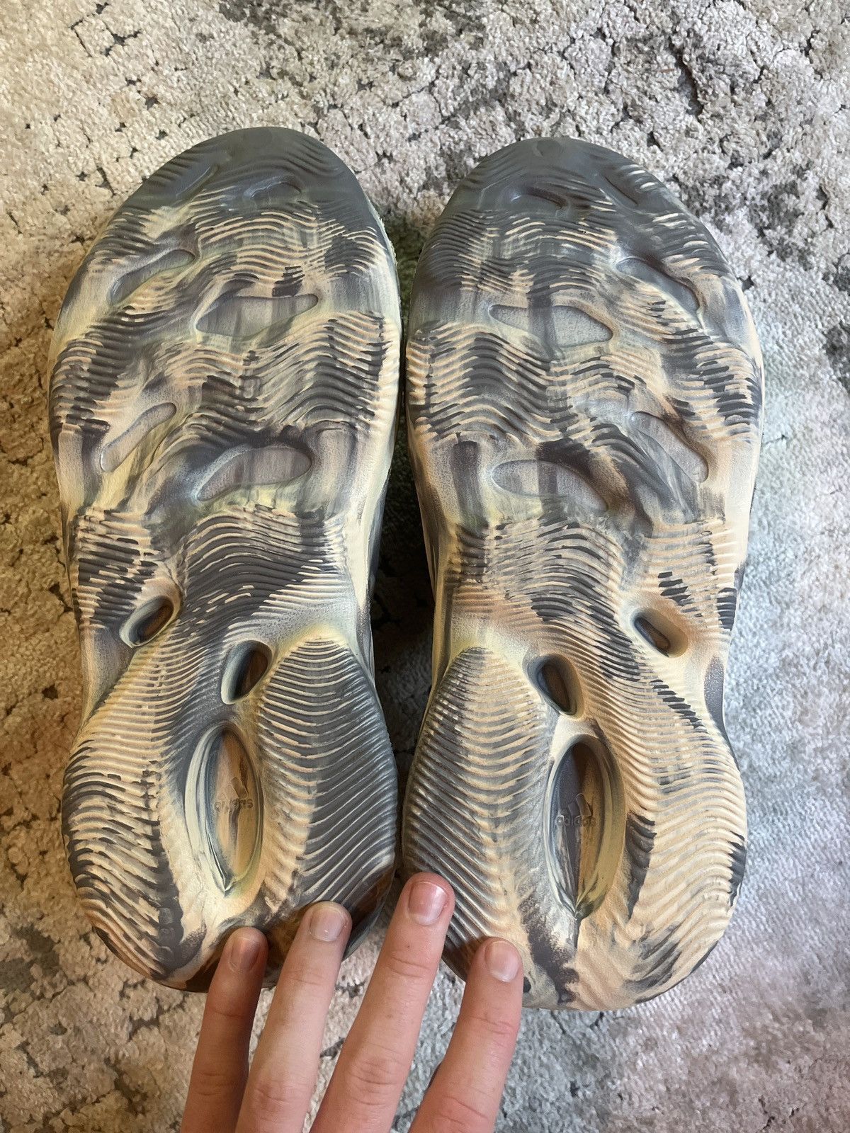 Adidas Adidas Yeezy Foam Runner Moon Gray Size 12 Size US 12 / EU 45 - 5 Thumbnail