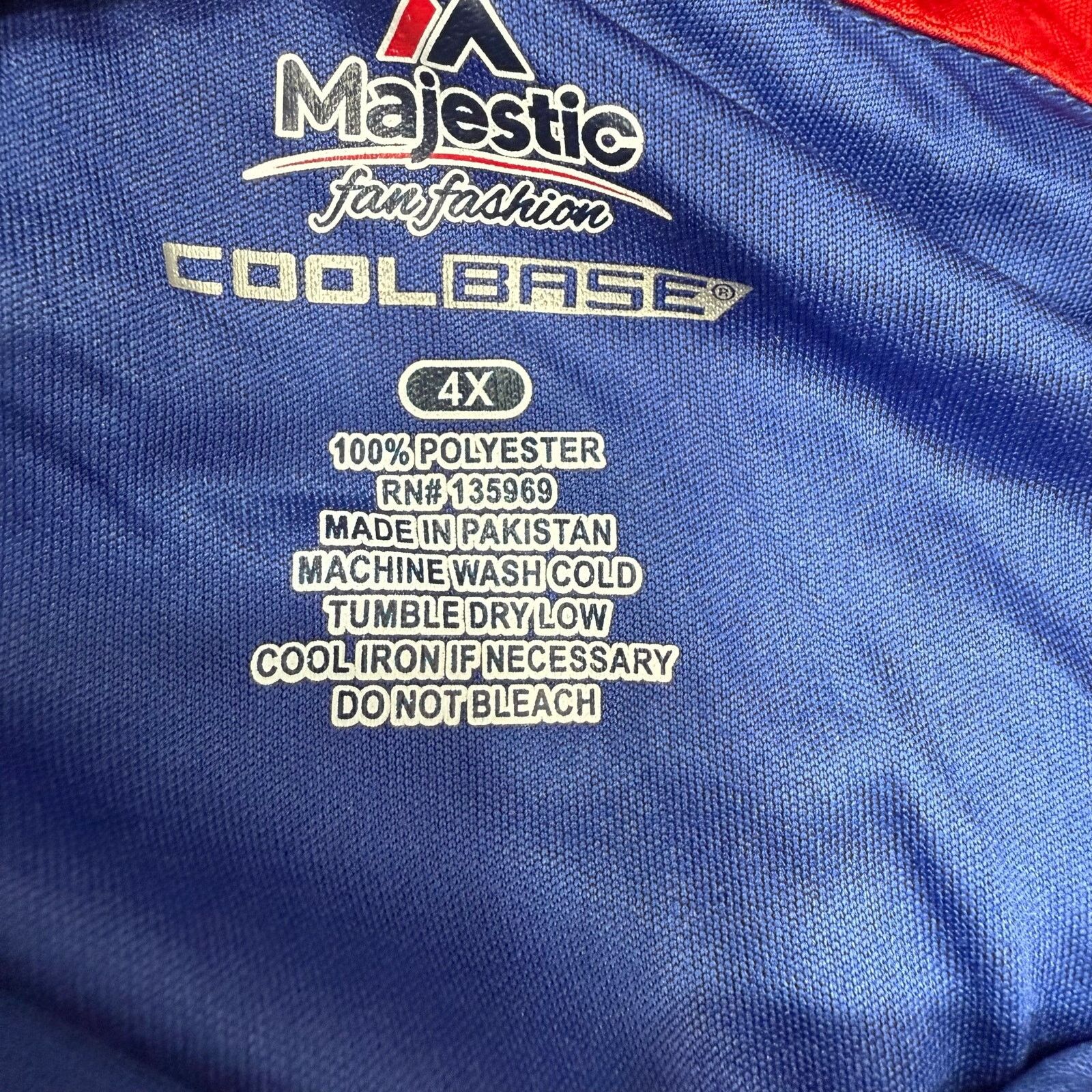 Majestic Majestic Women’s Plus Size 4X Cool Base MLB Top NEW # G700 Size 4XL / US 24-26 - 6 Thumbnail