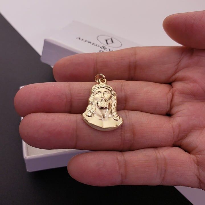 Other Face / Head of Jesus Charm Pendant in Real 14k Yellow Gold Size ONE SIZE - 3 Thumbnail