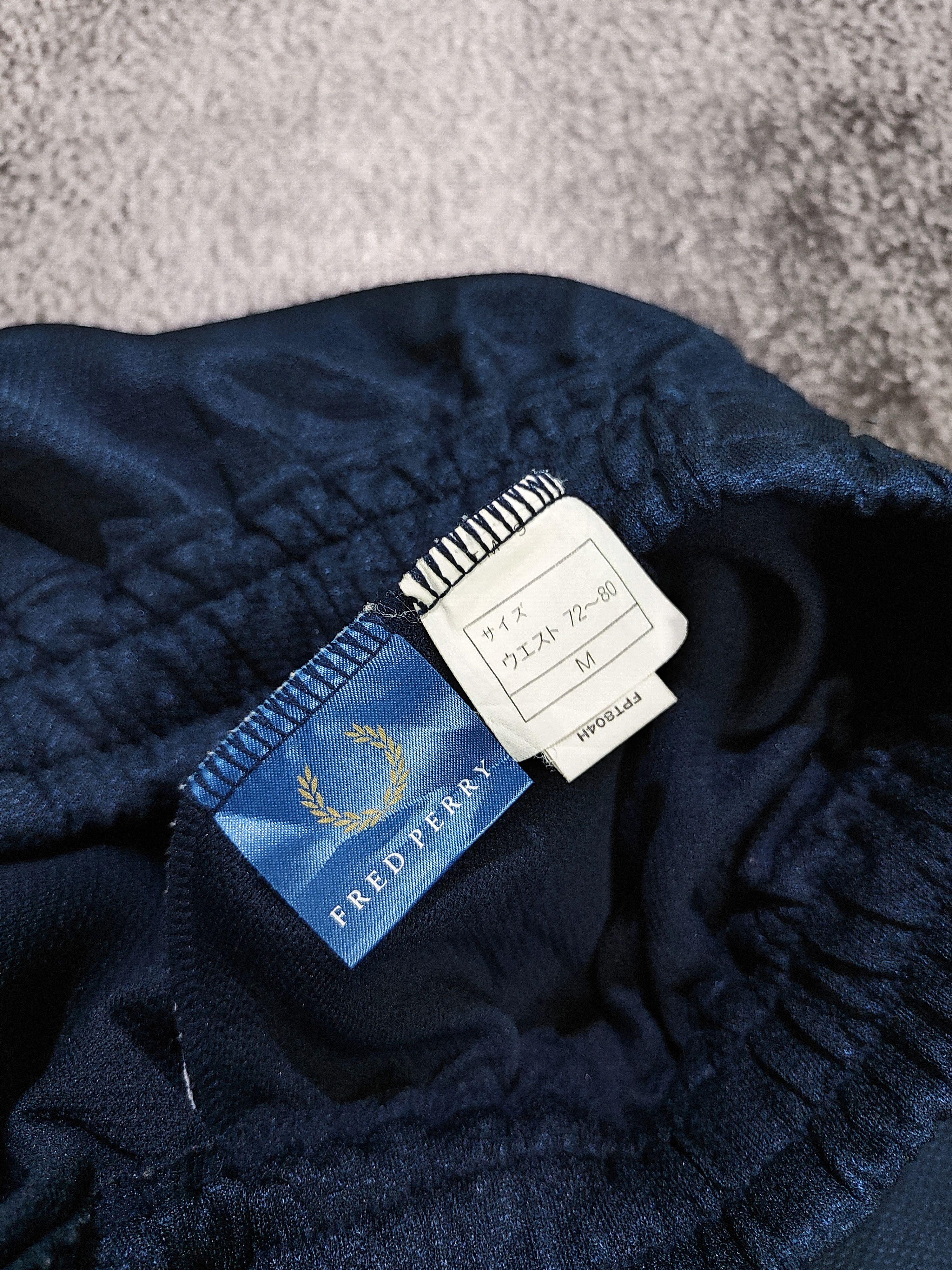 Fred Perry Vintage Fred Perry Size US 30 / EU 46 - 4 Thumbnail