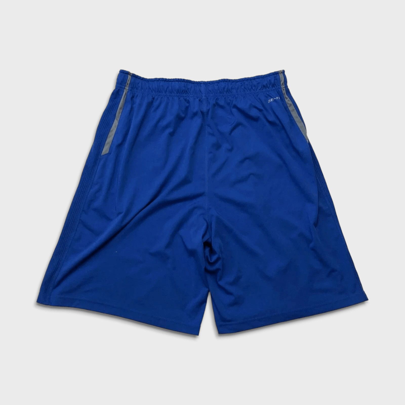 Nike × Vintage Nike Sportswear Shorts XL Swoosh Pocketed Dri Fit Gym Pants Size US 33 - 3 Thumbnail