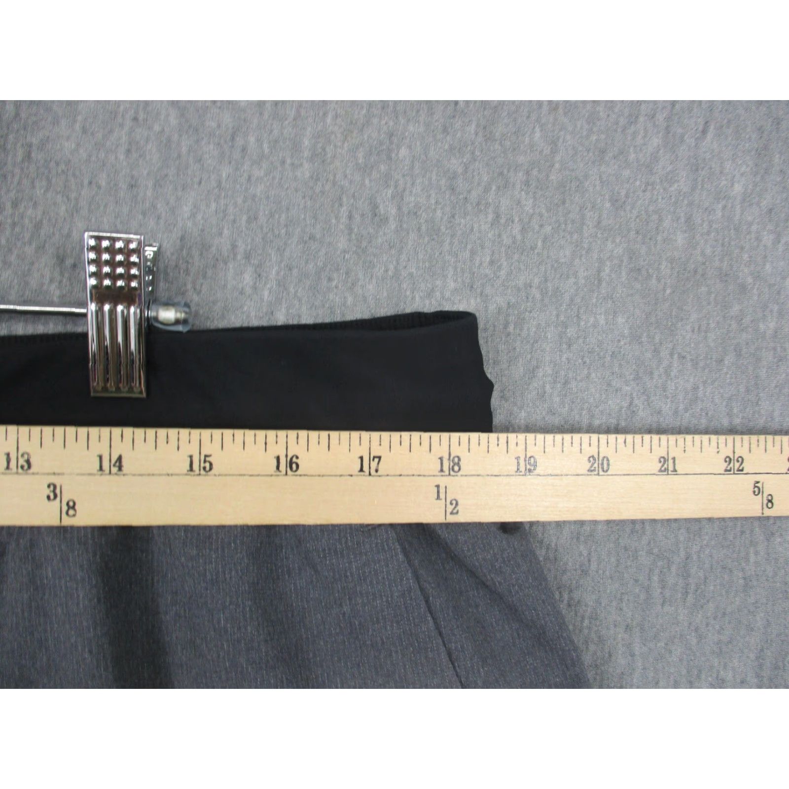Lululemon Lululemon Shorts Mens 2XL Gray Black Lined Athletic Training Drawstring Pockets Size US 39 - 3 Thumbnail