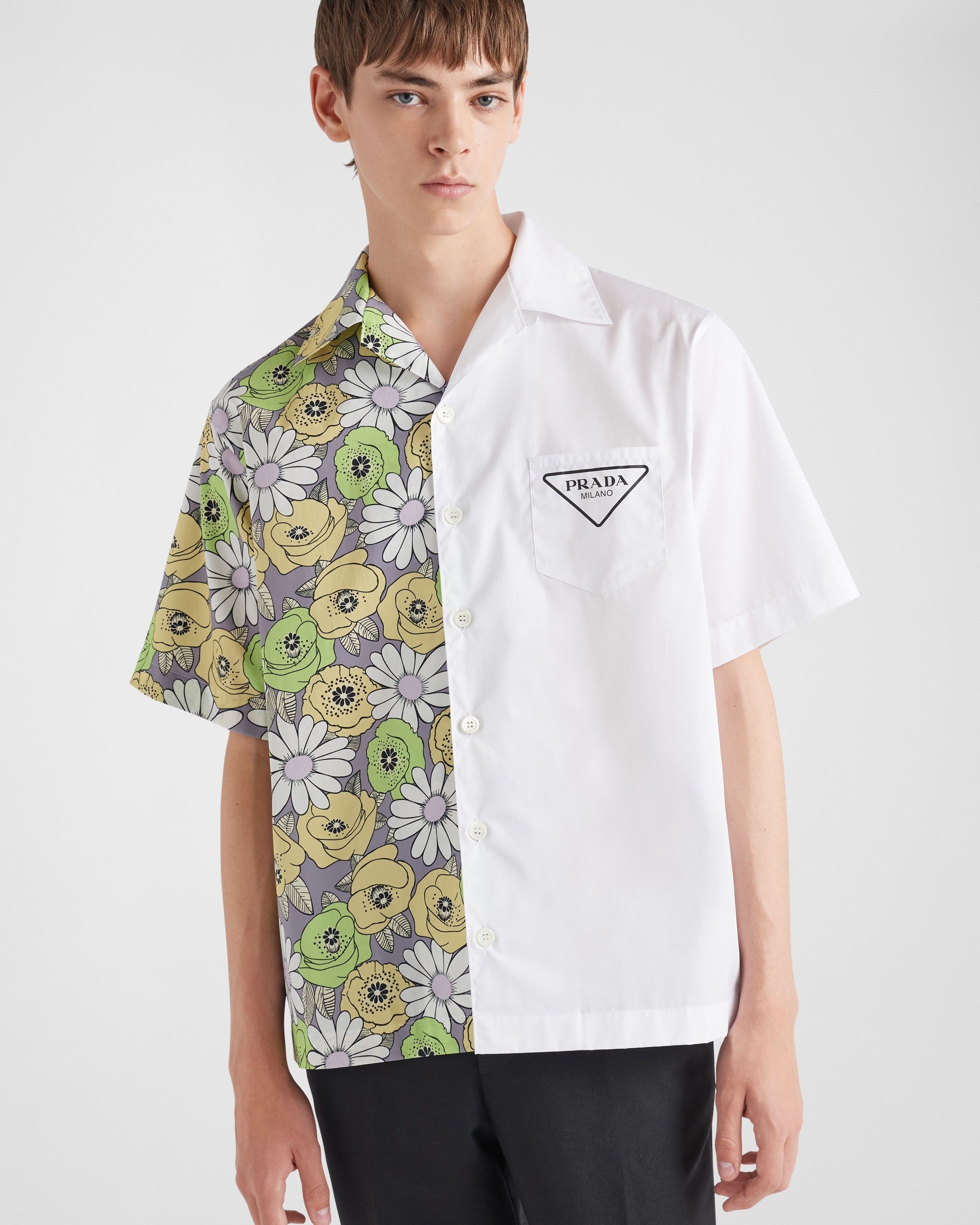 Prada oc11z0625 Double Match Cotton Shirt in Multicolor Size US S / EU 44-46 / 1 - 3 Thumbnail