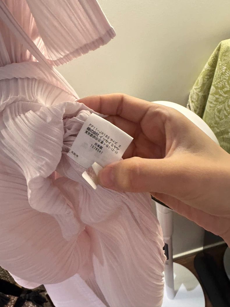 Issey Miyake Issey Miyake size:2 Pink pleated dress Size XS / US 0-2 / IT 36-38 - 4 Thumbnail