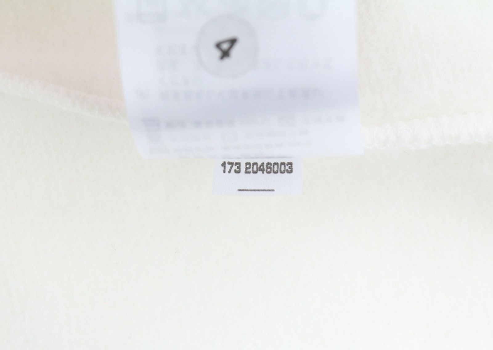 Gant SHIELD C-NECK M Eggshell White Logo Sweatshirt 87235 Size US M / EU 48-50 / 2 - 10 Thumbnail