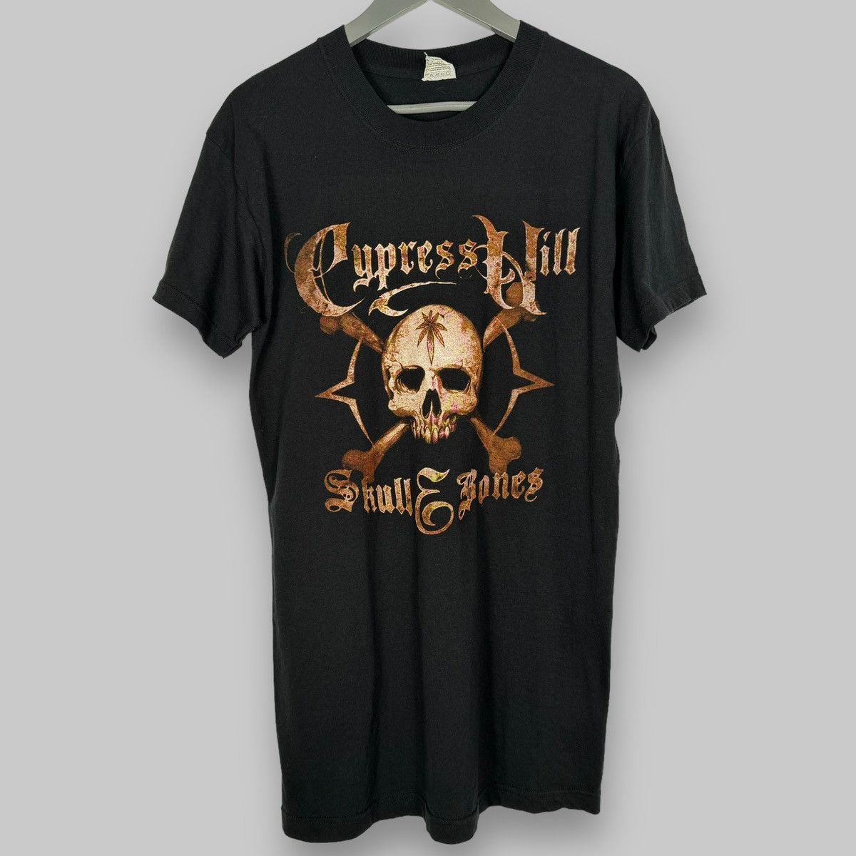 Vintage 2000 Cypress Hill ‘Skull & Bones” Euro Rap T Shirt