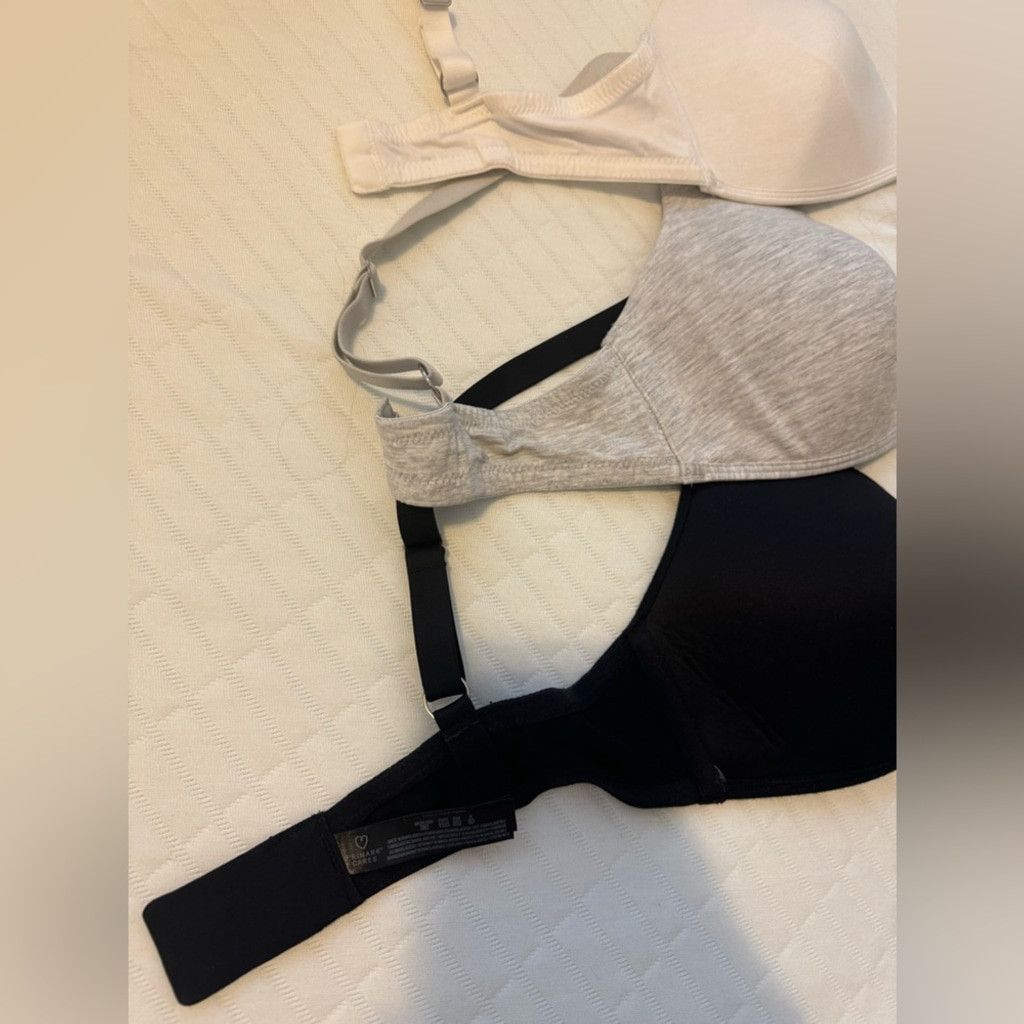 Other Bundle of wireless bras Size ONE SIZE - 2 Thumbnail