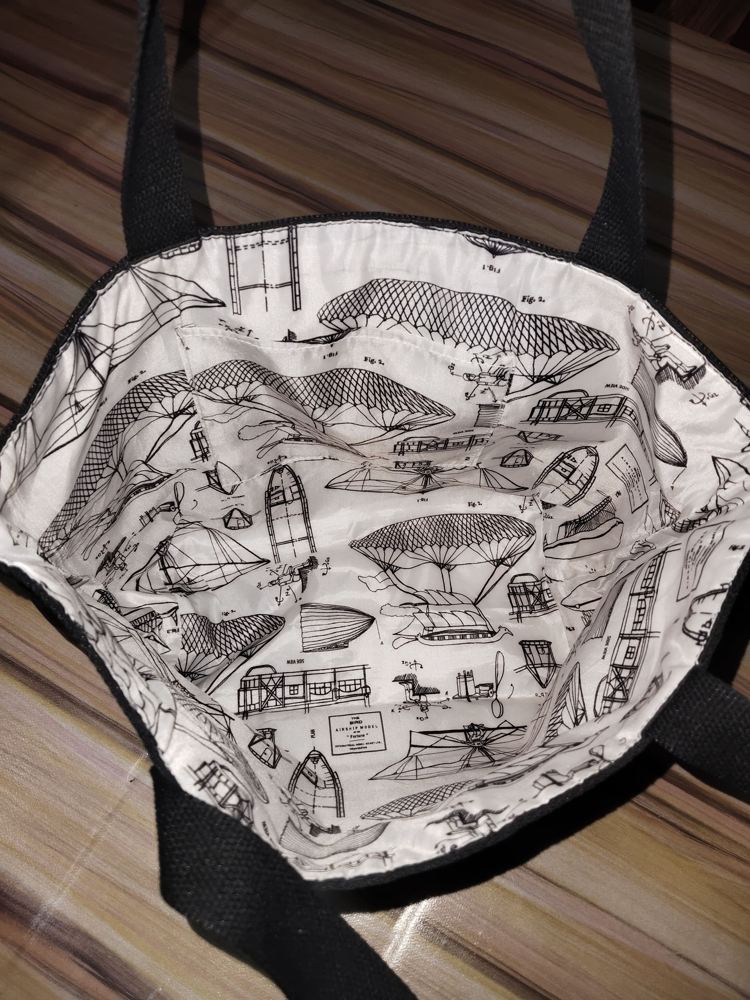 Ne-Net Ne-Net 'The Bird Airship Model' Tote Bag Size ONE SIZE - 6 Thumbnail