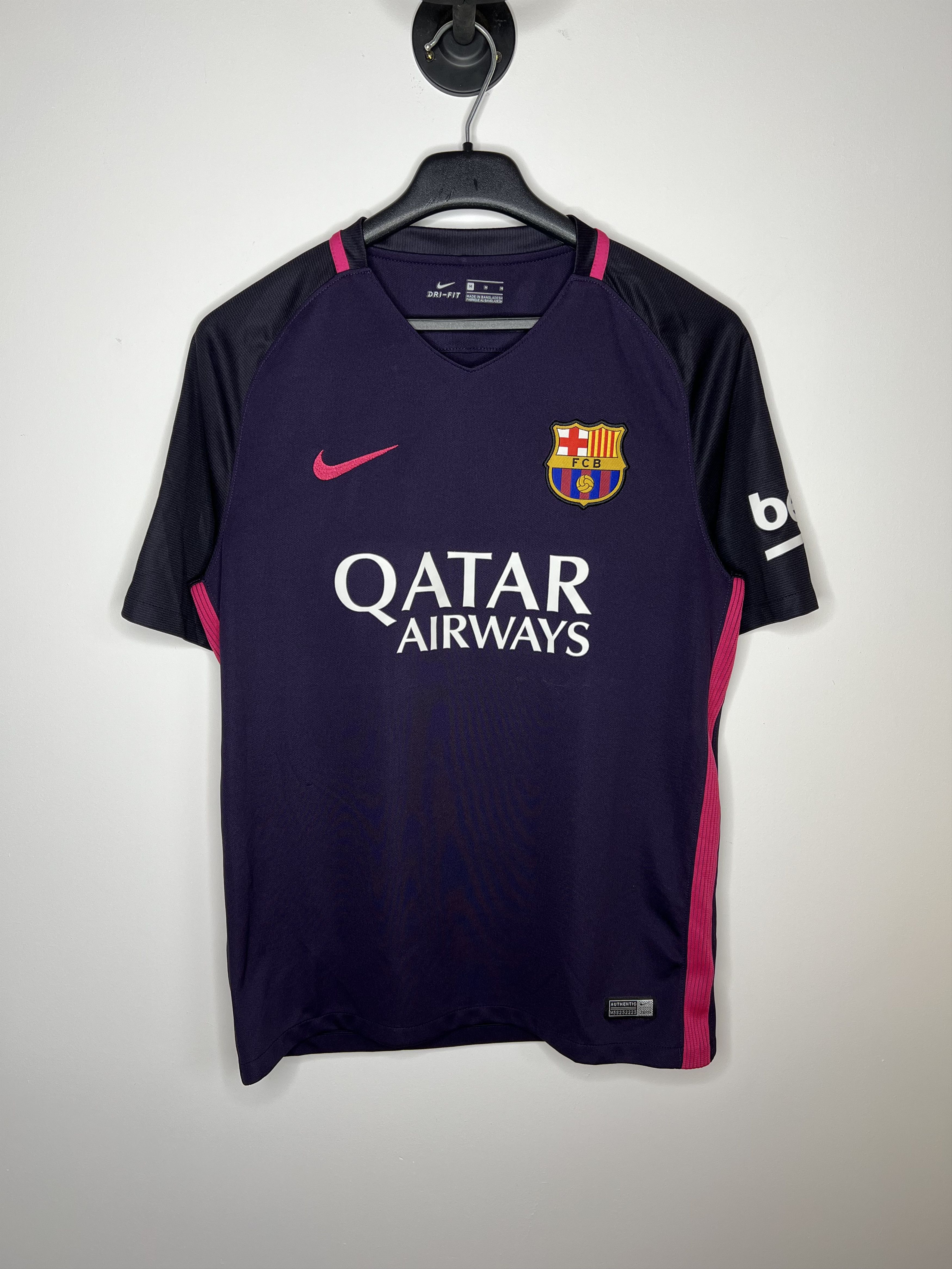 BARCELONA 2016 2017 AWAY FOOTBALL SHIRT SOCCER JERSEY NIKE