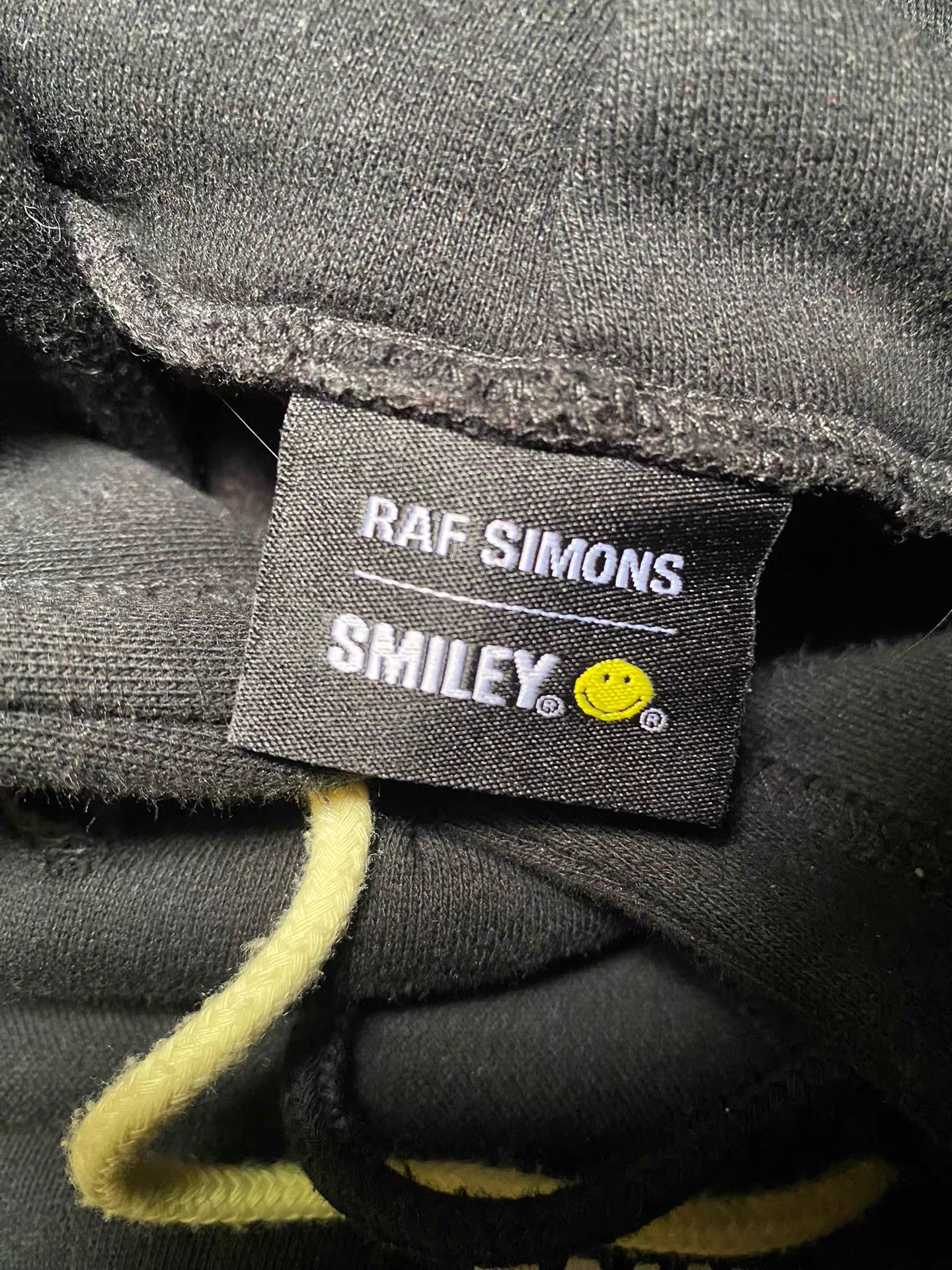 Raf Simons Raf Simons Smiley Hoodie Size US XS / EU 42 / 0 - 5 Thumbnail