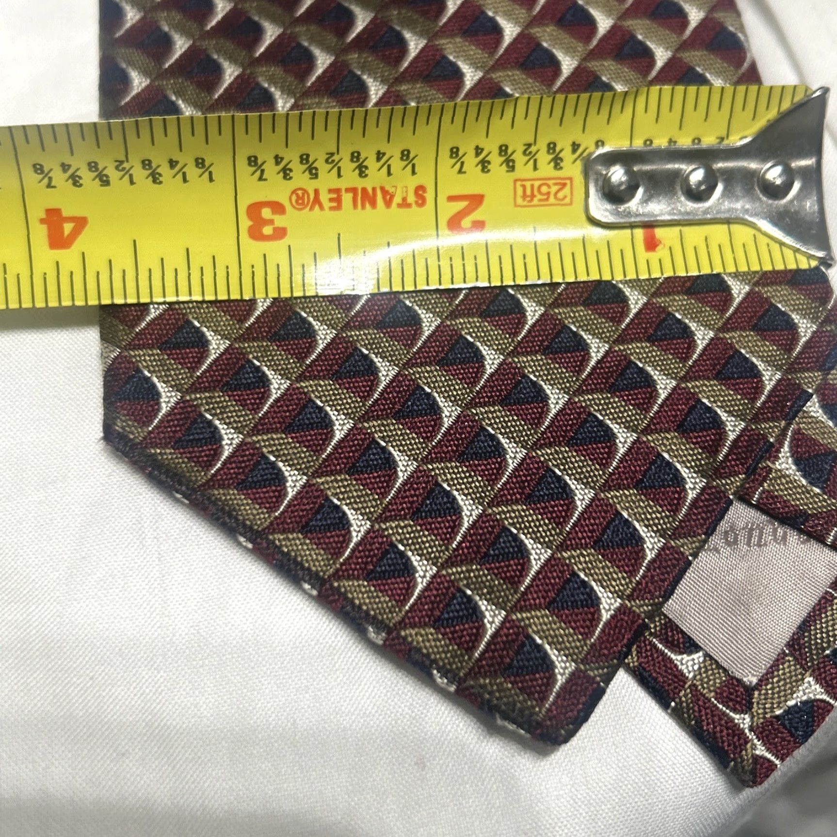 Vintage FERRELL REED Tie Men 100% Silk Red Navy Silver Abstract Design Classic 57-60 in USA Size ONE SIZE - 5 Thumbnail