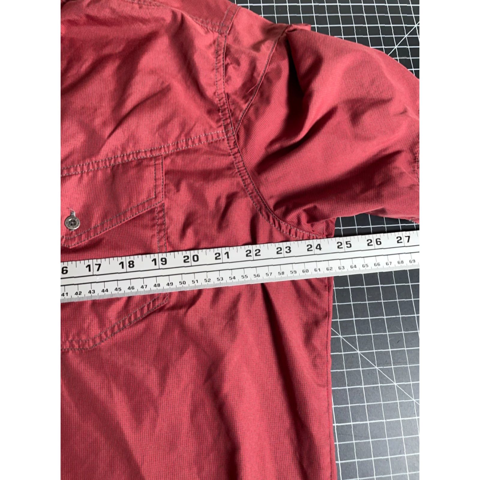 Vintage Kuhl Shirt Short Sleeve Men's XL Dark Red Check Polyester Hiking Button-Up Casual Outdoor Size US XL / EU 56 / 4 - 5 Thumbnail