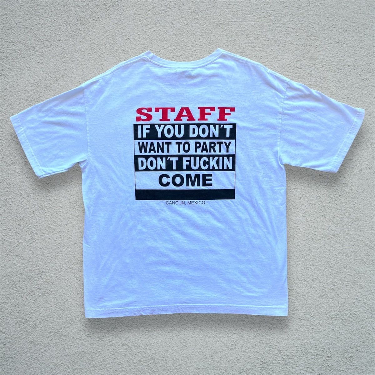 Other Vintage Y2K Quote Tee Shirt Staff Cancun Mexico 90s Humor Size US XL / EU 56 / 4 - 3 Thumbnail