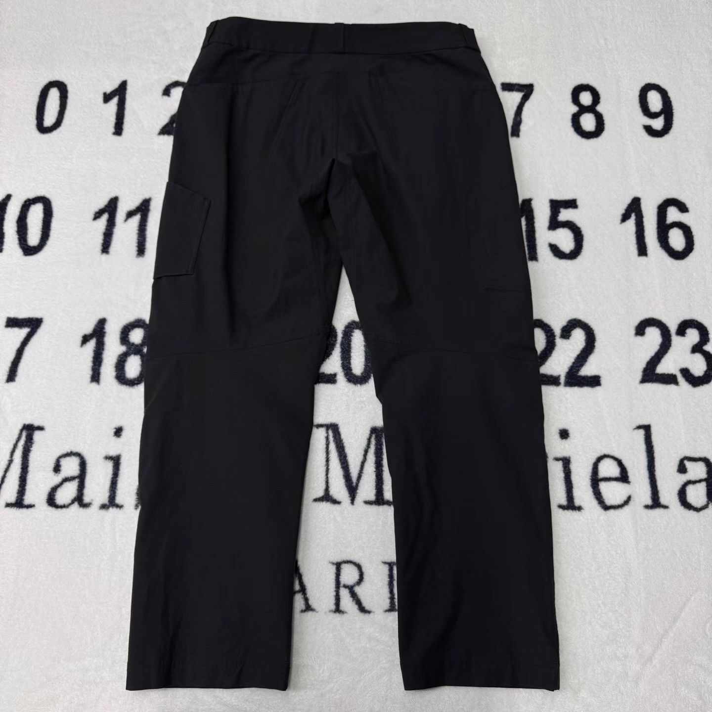 Arc'teryx Arcteryx Black Cotton Casual Pants Q10 Size US 40 / EU 56 - 2 Thumbnail