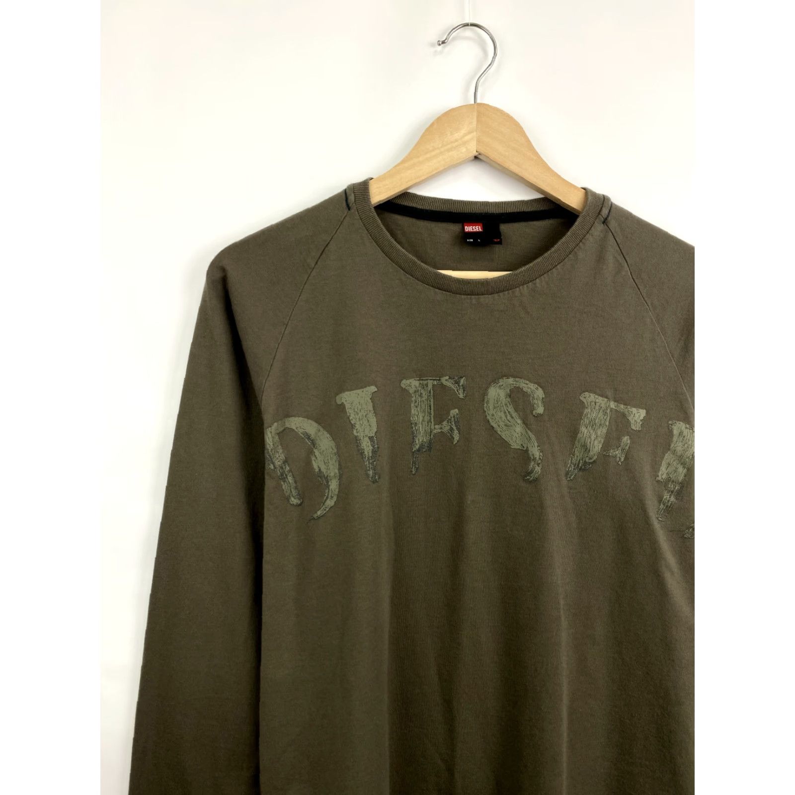 Diesel Vintage Diesel Japan Style Rare Retro Long Sleeve Hype Khaki M T-Shirt Mens 90s Diesel Long Sleeve Khaki Vintage 90s Mens Diesel Shirt Size US M / EU 48-50 / 2 - 3 Thumbnail