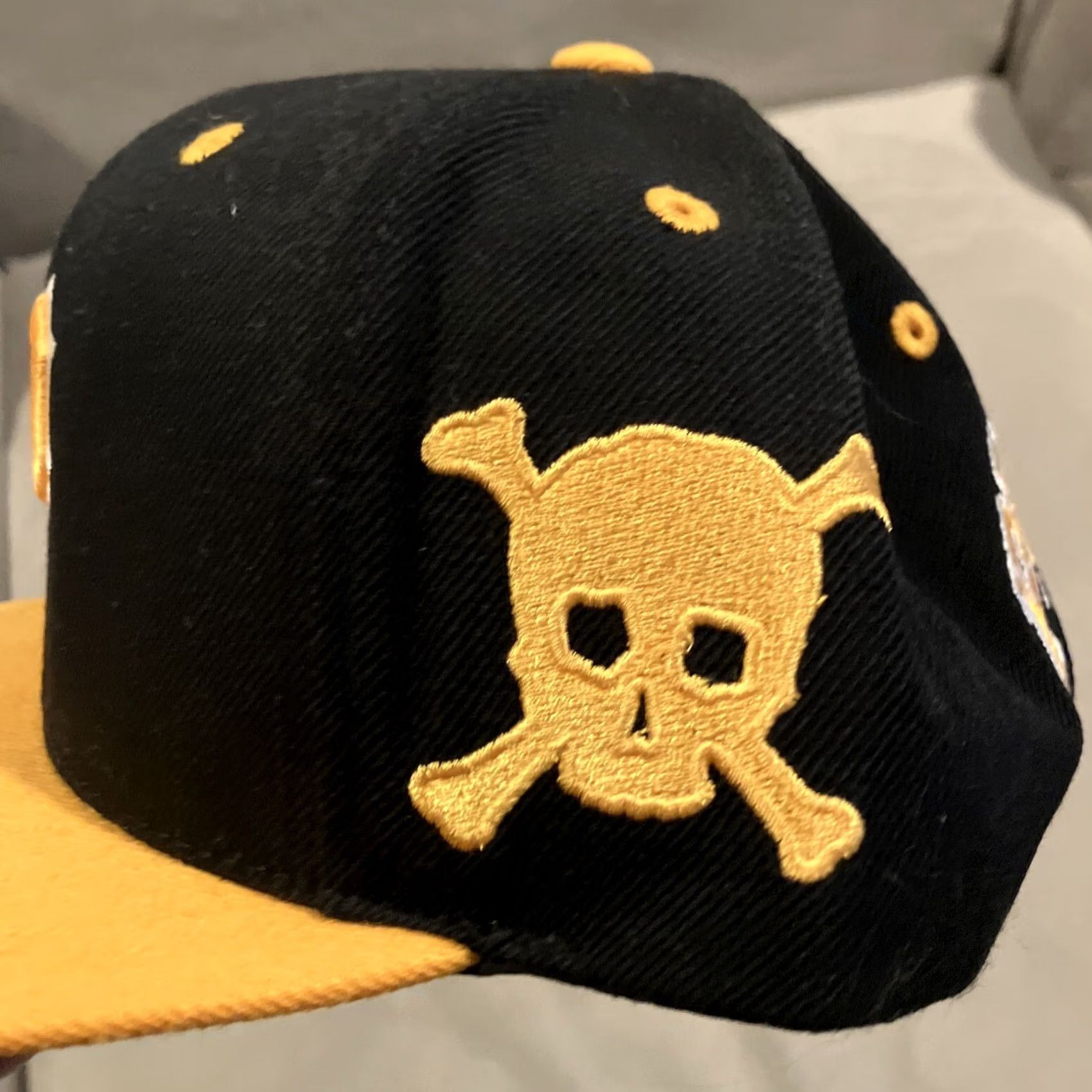 American Needle American Needle Pittsburgh Pirates Snapback Hat Men Adjustable Twill Yellow/Black Cooperstown Collection Sports MLB Size ONE SIZE - 3 Thumbnail
