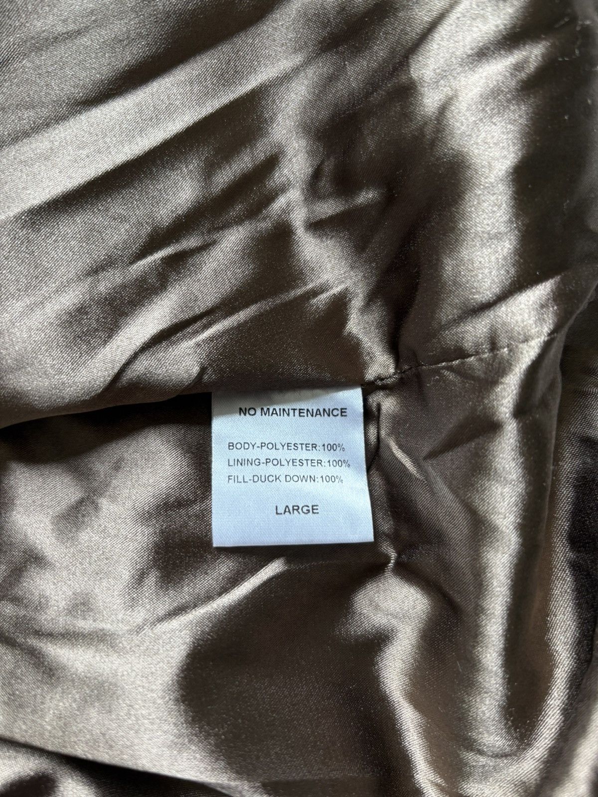 No Maintenance NO MAINTENANCE Down Coat Size US L / EU 52-54 / 3 - 6 Thumbnail