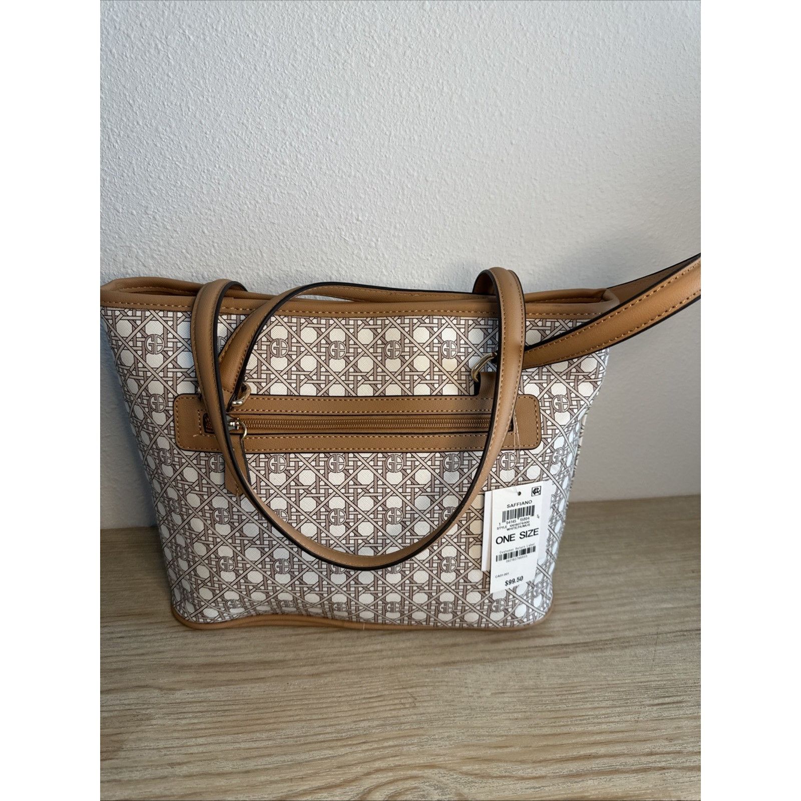 Giani Bernini GIANI BERNINI faux-leather Med Tote - Beige / White $99 NWT Size ONE SIZE - 3 Thumbnail