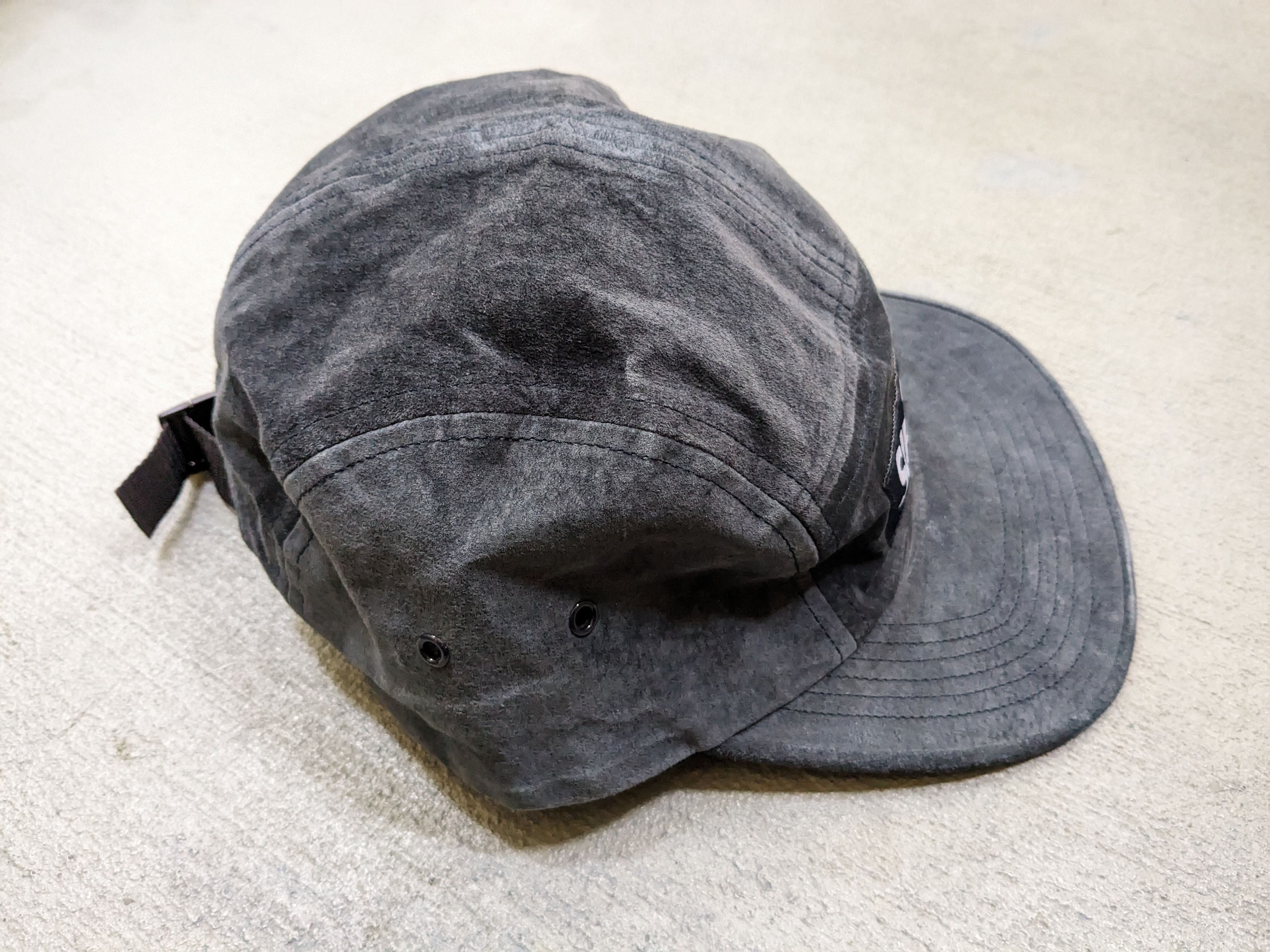 Supreme Supreme Suede 5 Panel Camp Cap Navy Blue SS17 Size ONE SIZE - 5 Thumbnail
