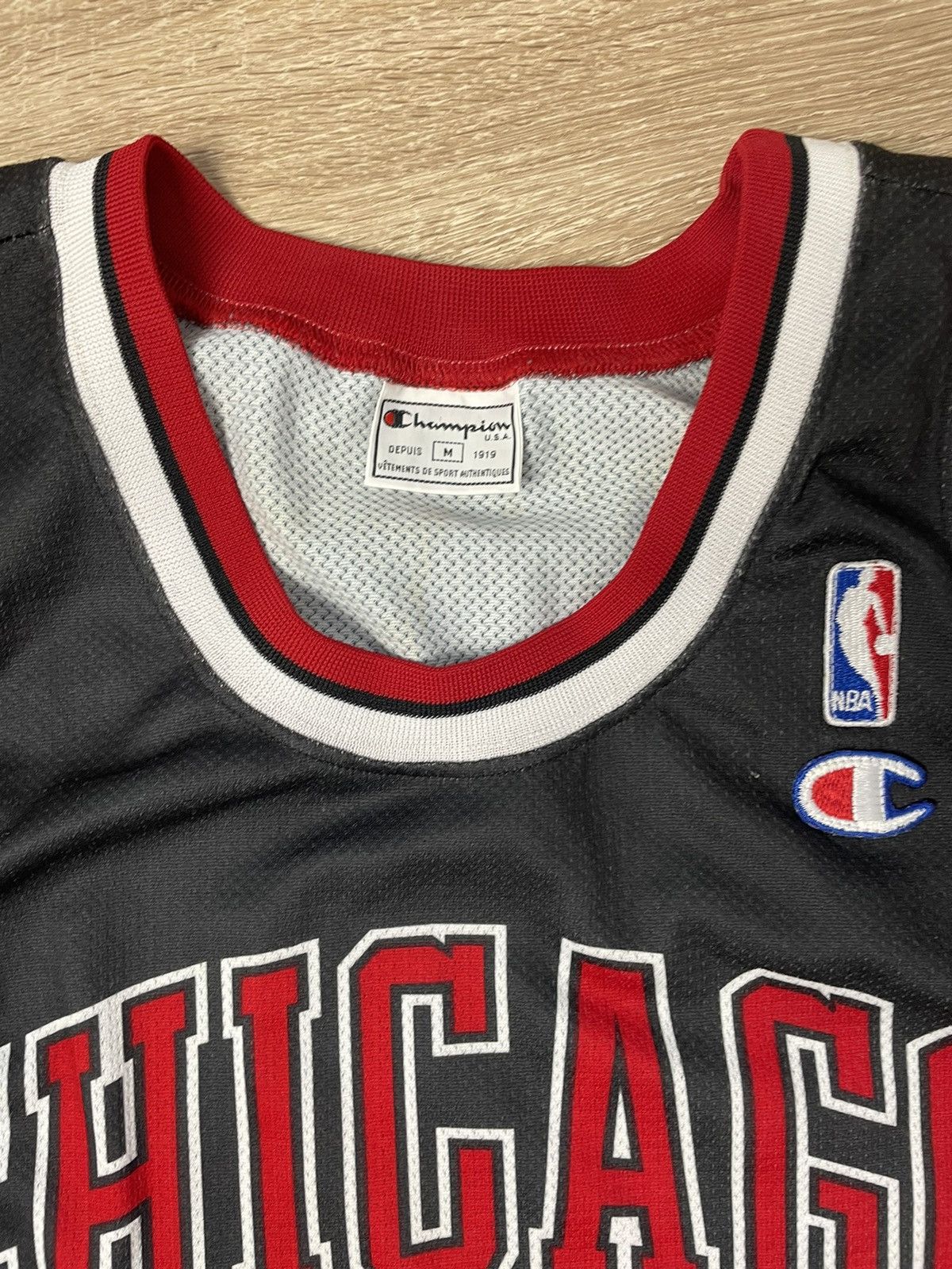 Champion 🔥Rare Exclusive Champion Chicago Bulls Jersey 00 M NBA Size US M / EU 48-50 / 2 - 4 Thumbnail
