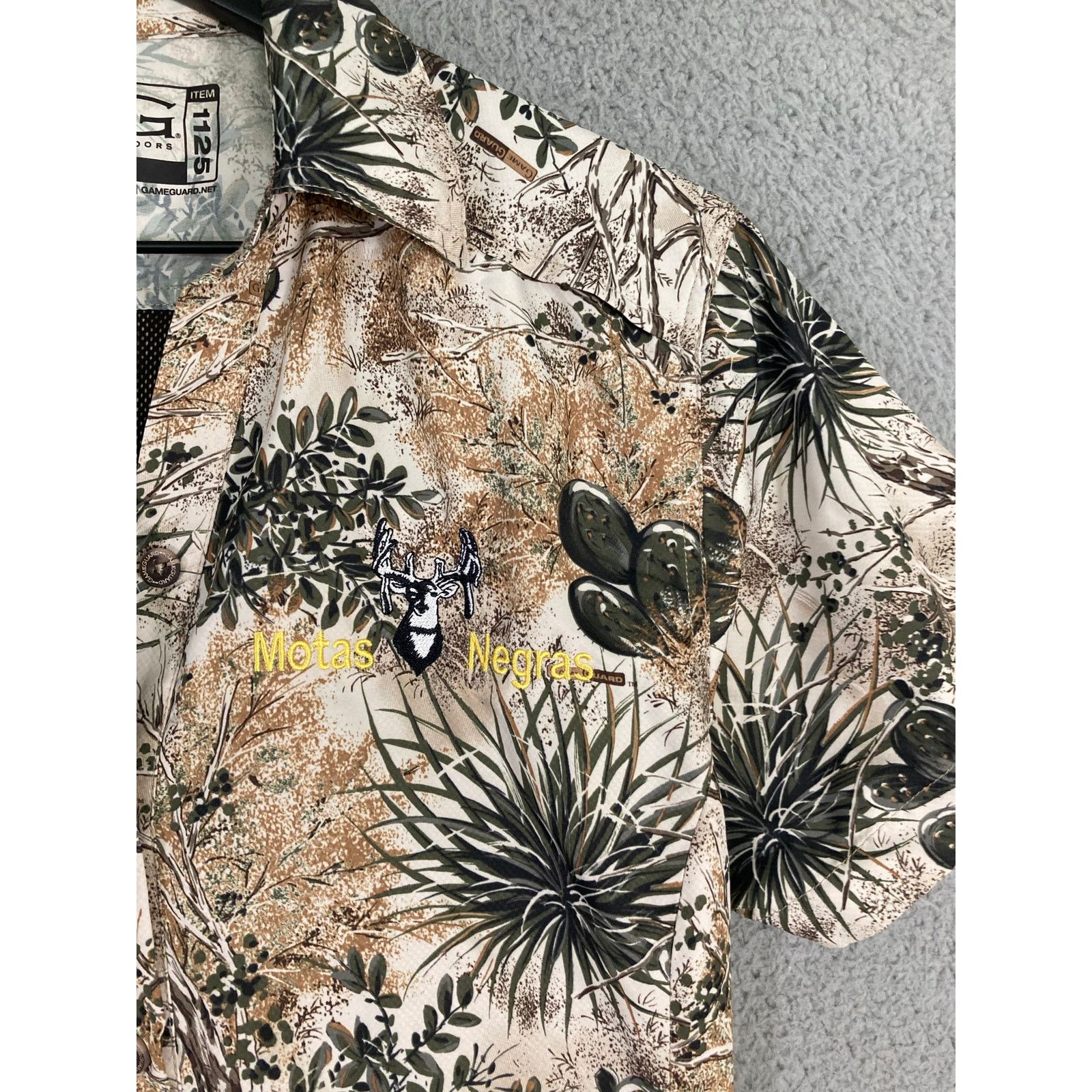 Other GameGuard Men's Camouflage Button-Up Shirt Size S Size US S / EU 44-46 / 1 - 7 Thumbnail