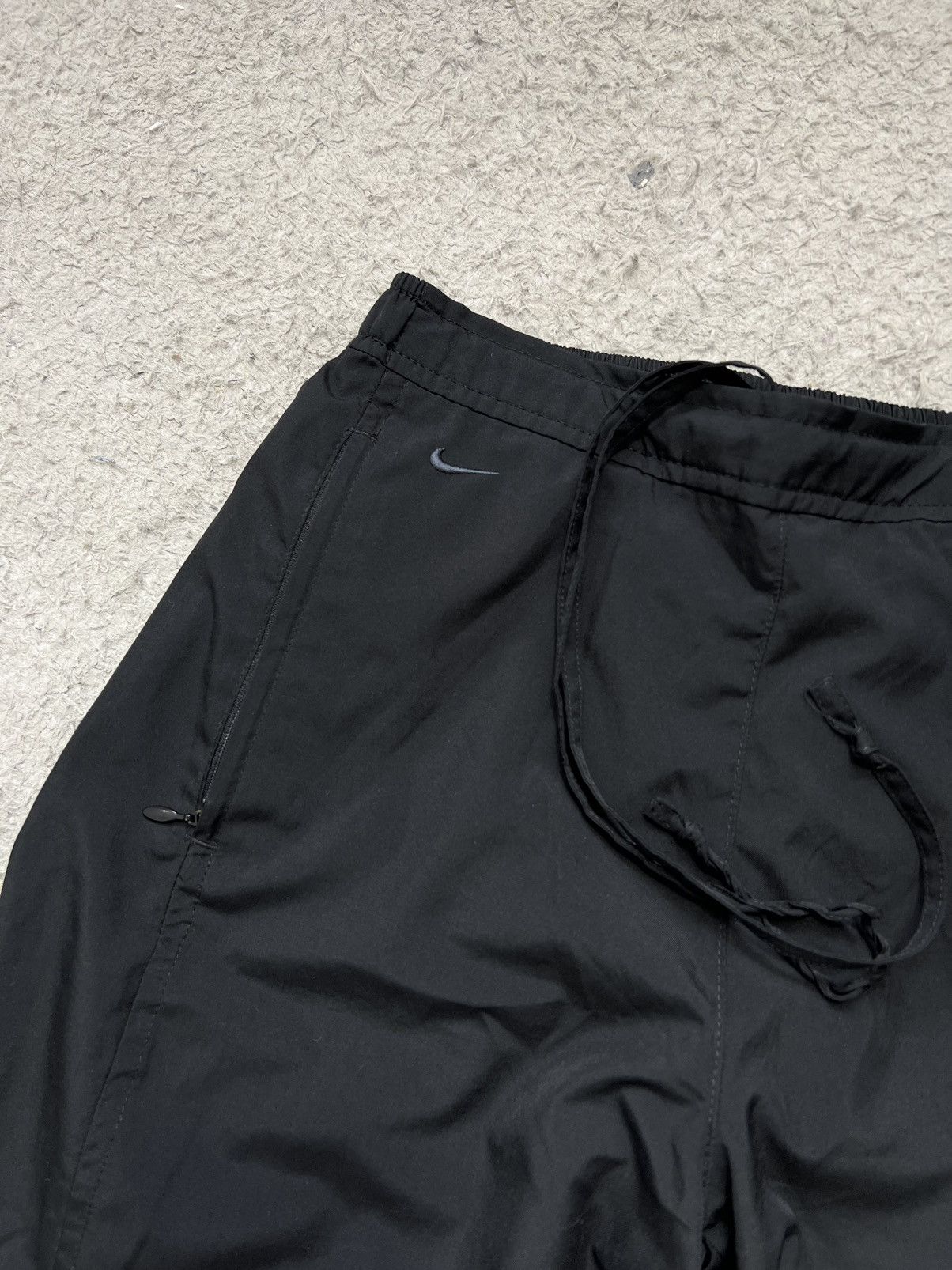 Nike Pants Nike Small Logo Black Ortalion Vintage 00’s Size US 30 / EU 46 - 3 Thumbnail