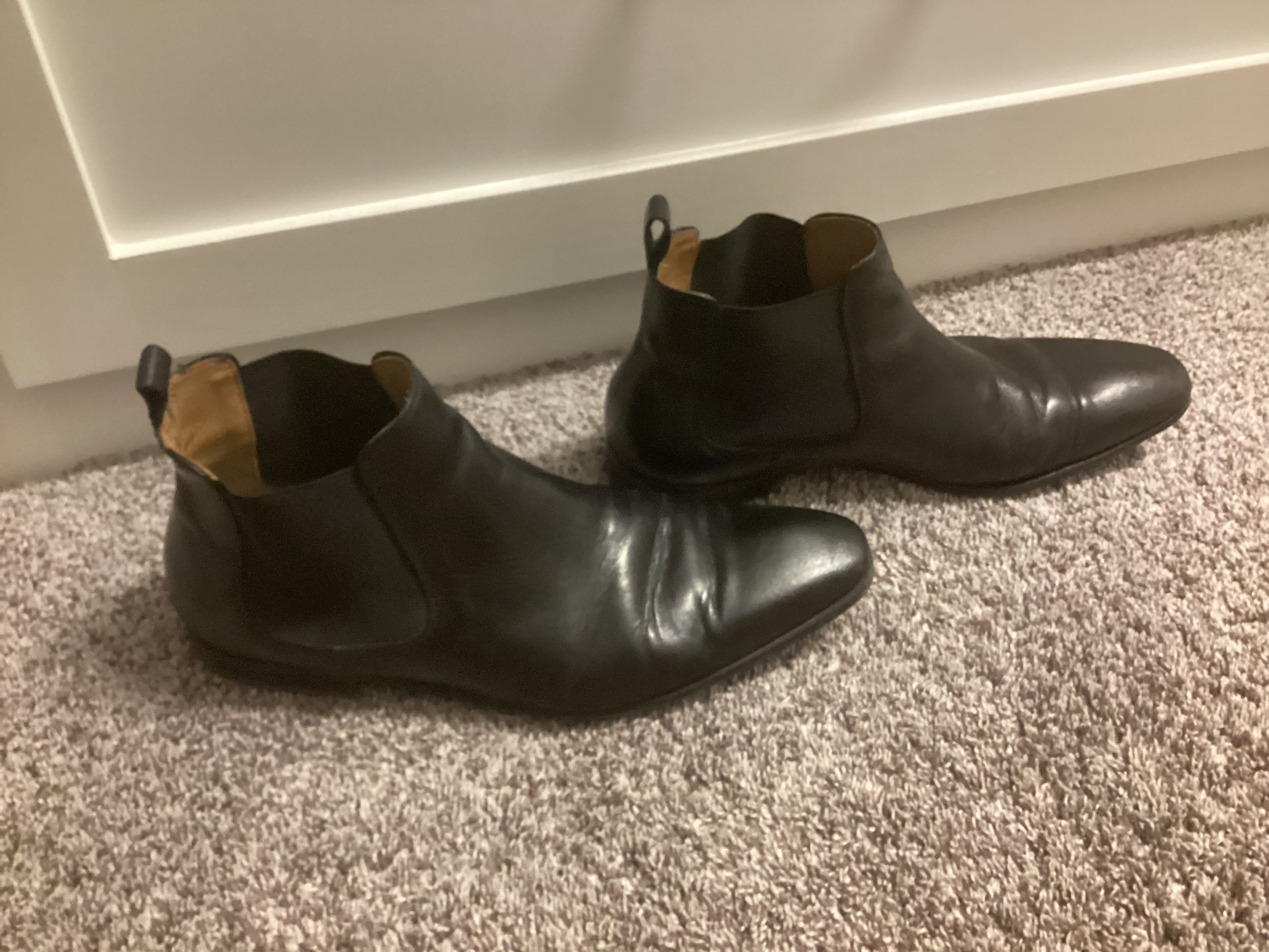 Leather Chelsea boots