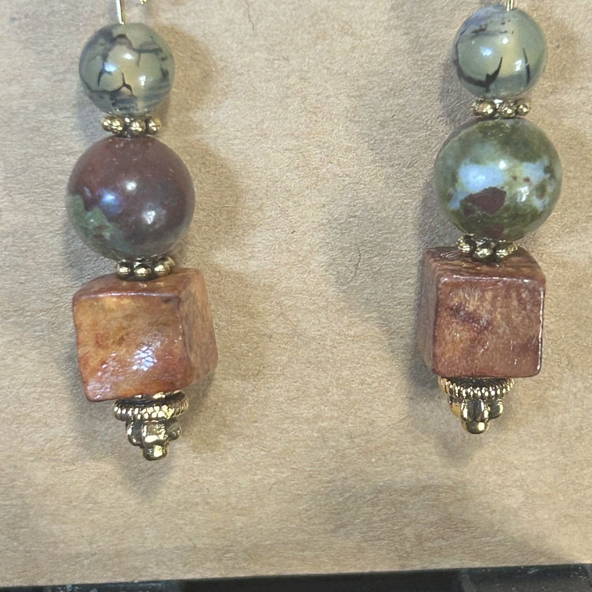 Handmade Handcrafted vintage wood bead dragon vein agate earrings Size ONE SIZE - 3 Thumbnail