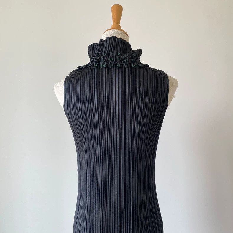 Issey Miyake Issey Miyake Black hollowed-out cheongsam dress Size L / US 10 / IT 46 - 7 Thumbnail