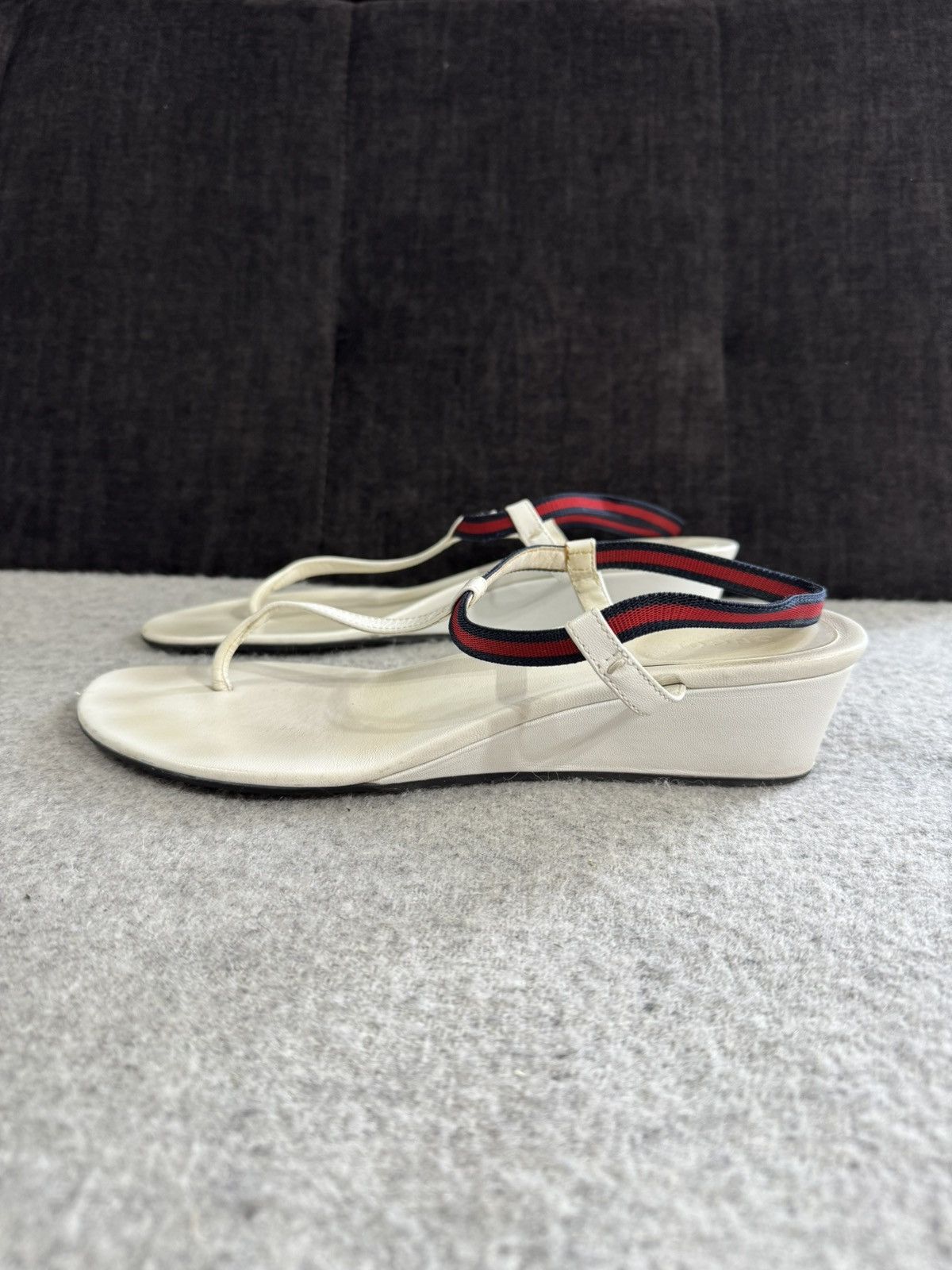 Gucci Gucci Leather Web Accent Leather T-Strap Wedge Sandals 40 Size US 10 / IT 40 - 3 Thumbnail
