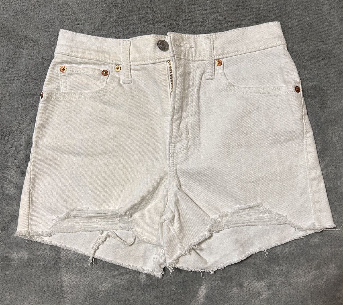 Levi's Levi’s High Rise Shorts Size 26" / US 2 / IT 38 - 1 Thumbnail
