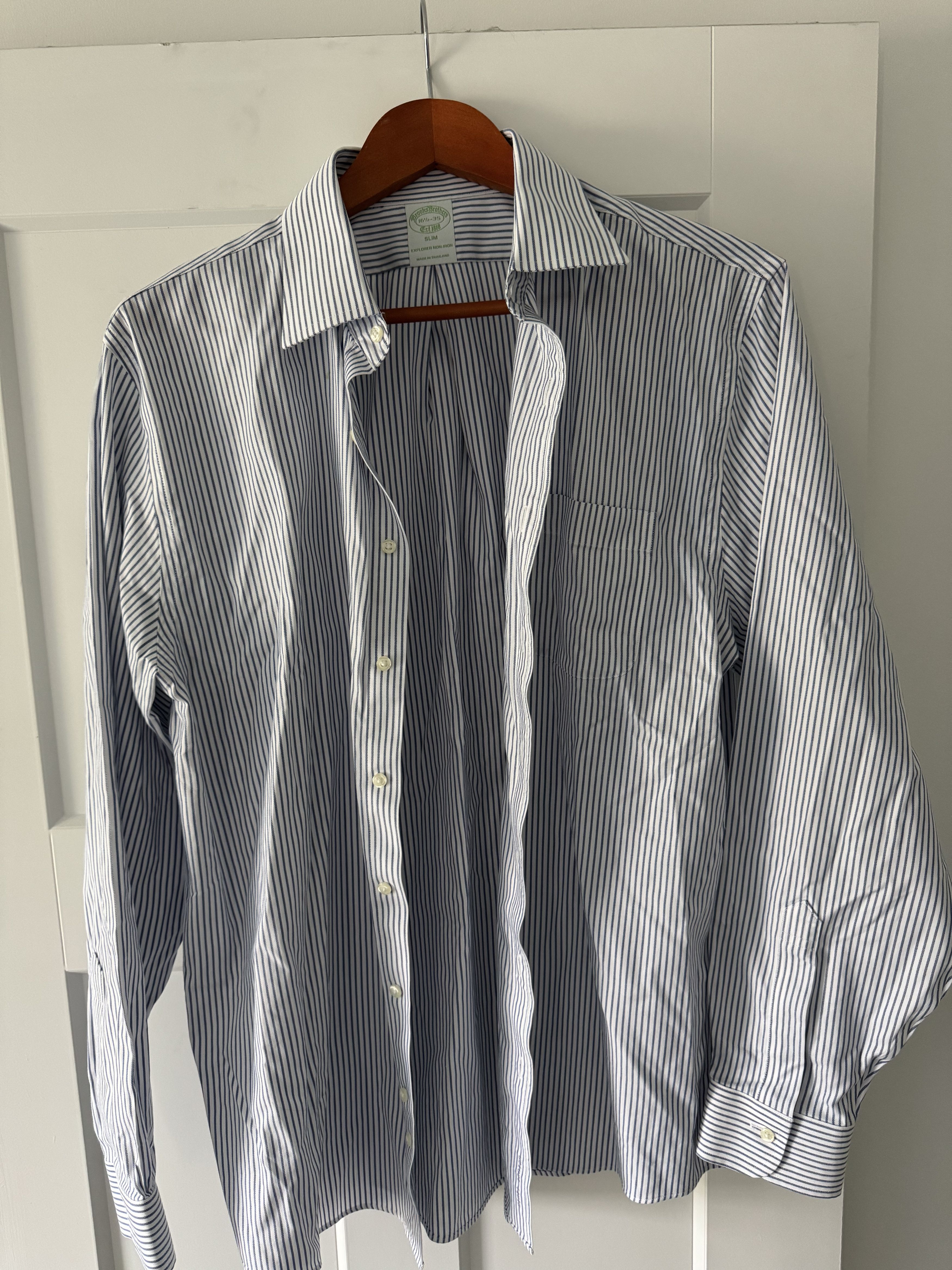 Brooks Brothers Brooks Brothers Twill Ainsley Collar, Stripe Dress Shirt Size US L / EU 52-54 / 3 - 1 Thumbnail