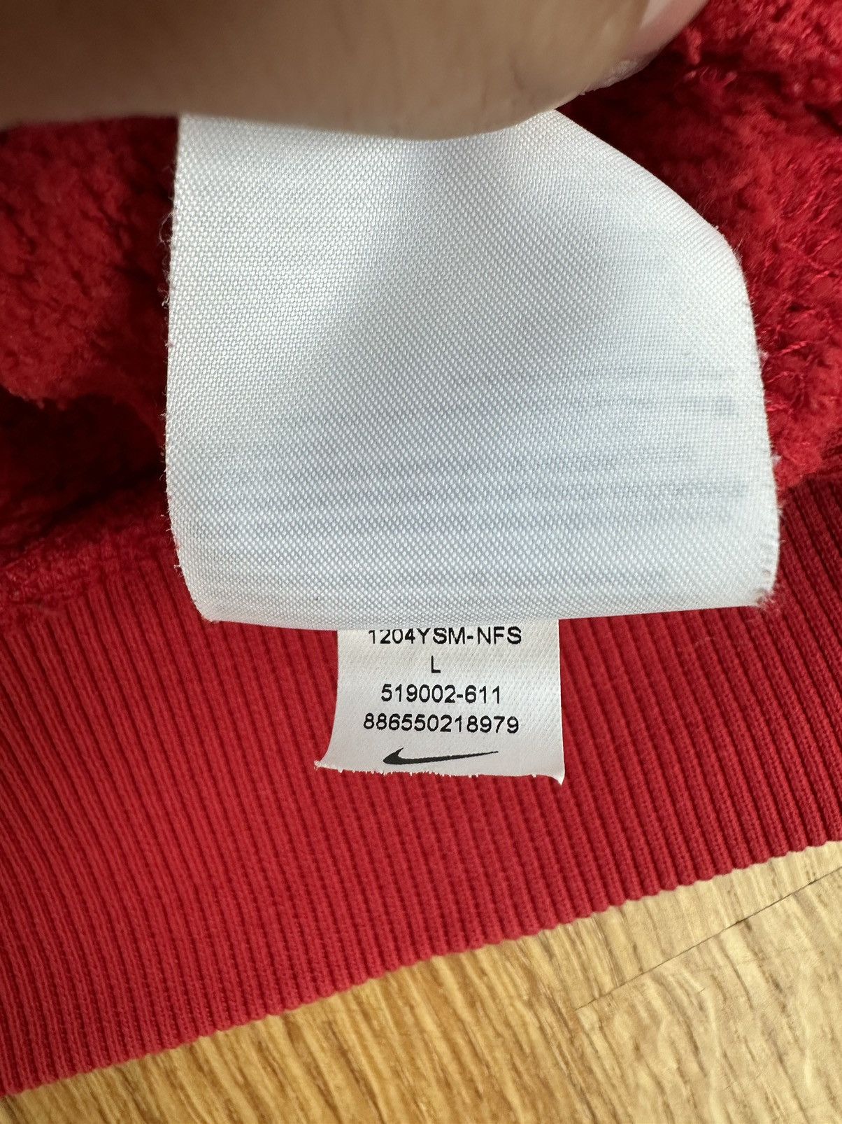 Nike Vintage Nike Sweatshirt Big Logo Centre Size US L / EU 52-54 / 3 - 7 Thumbnail