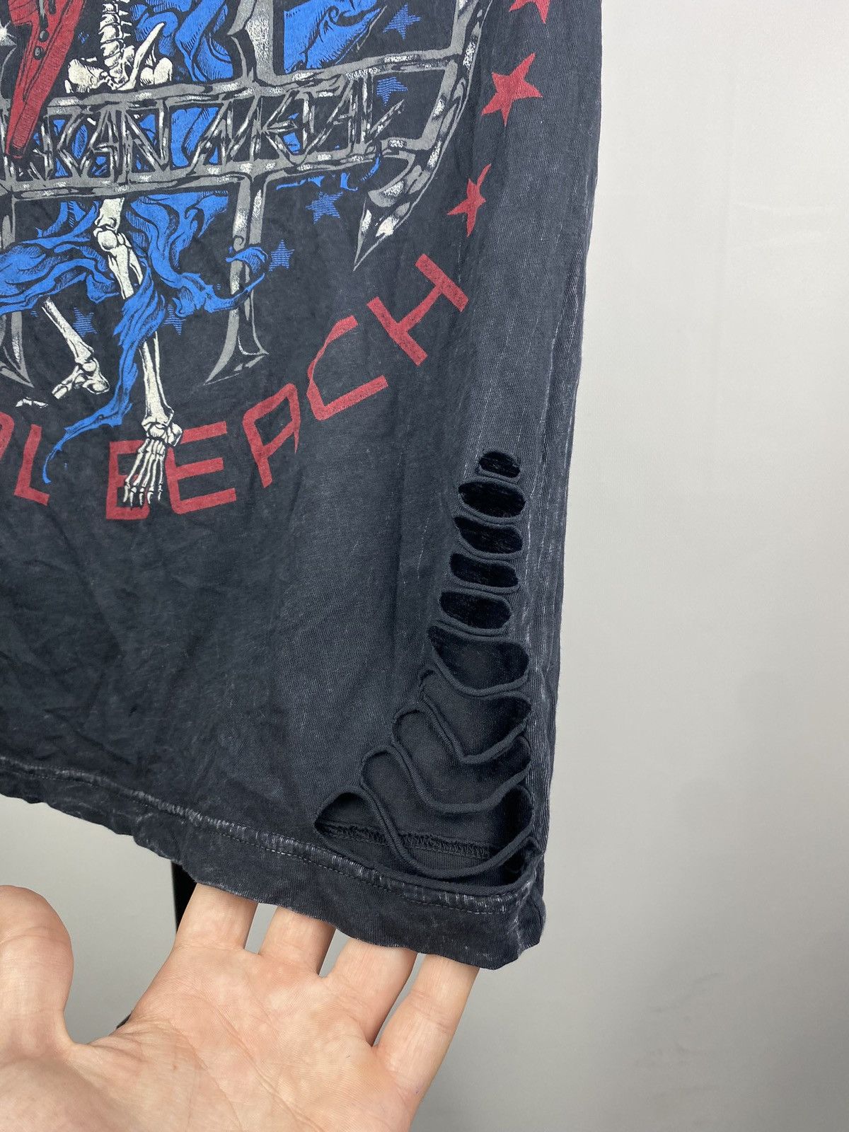 Affliction × Japanese Brand 🔥AFFLICTION USA DISTRESSED SHIRT SMALL SKULL GOTH OPIUM Y2k Size US S / EU 44-46 / 1 - 3 Thumbnail