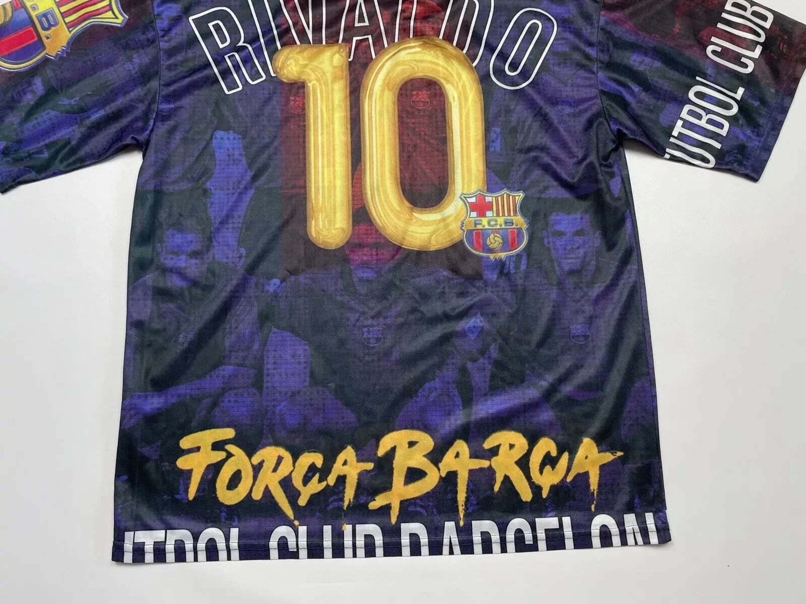 Vintage VINTAGE FC BARCELONA FUN JERSEY SHIRT RIVALDO FORCA BARCA Size US L / EU 52-54 / 3 - 10 Thumbnail