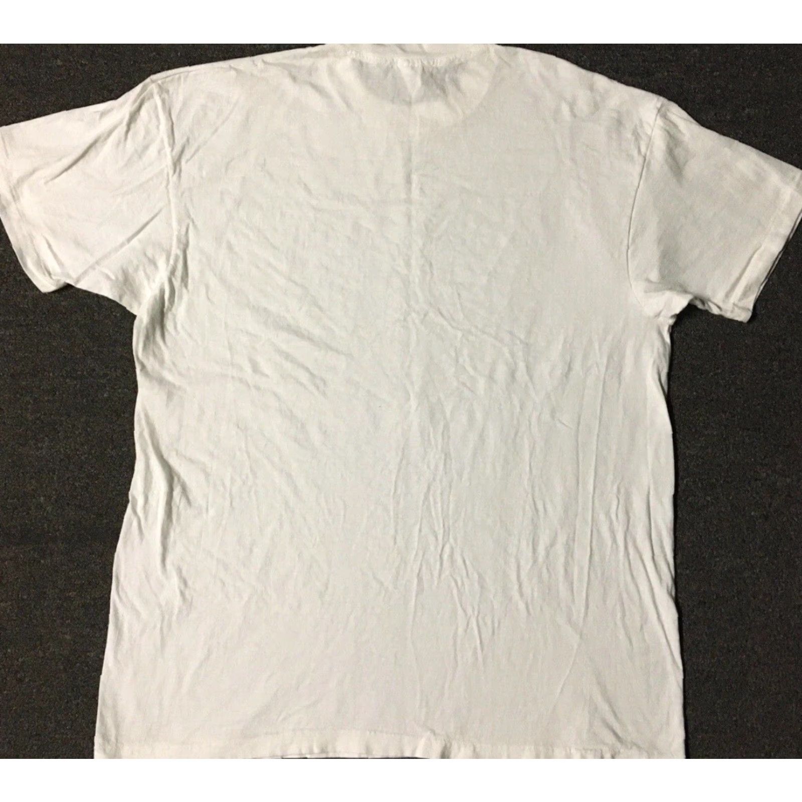 Hanes VINTAGE Hanes Faded Shirt L Men White 90s Grunge Biker Punk Skate Surf Trucker Track Trashed Distressed Logo 80s 90s Size US L / EU 52-54 / 3 - 7 Thumbnail